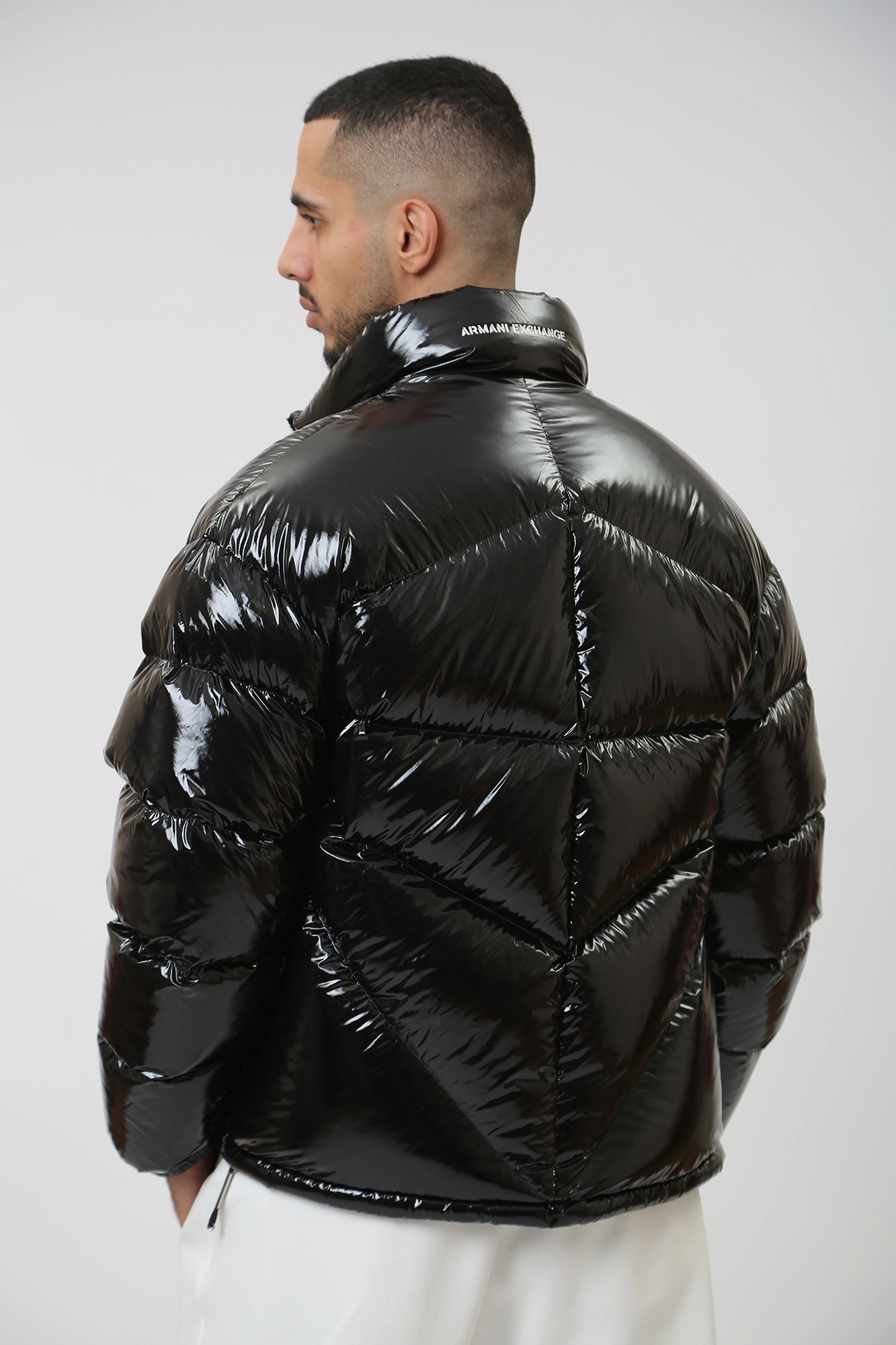 6RZBL3_ZN2RZ Куртка пуховая Armani Exchange Черный