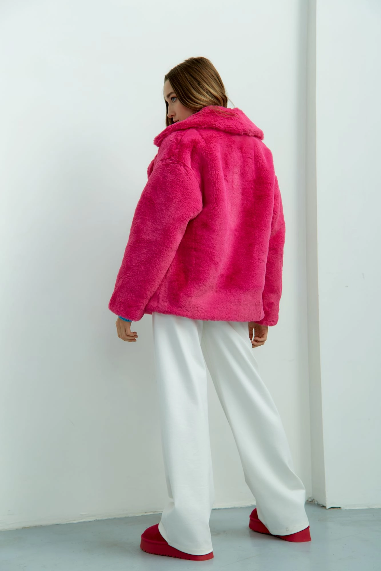 W-232-ZM-1131НЕ шуба the hills 