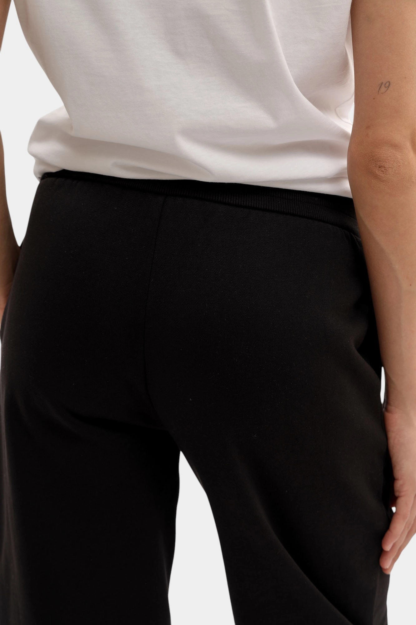 XW001293_AF16141 брюки спортивные armani exchange 