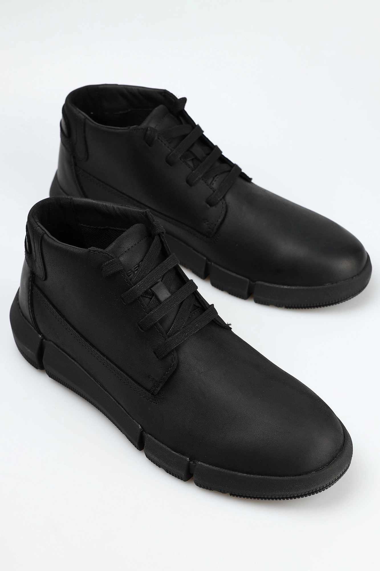 U26F6A000CLC9 Ботинки Geox Черный