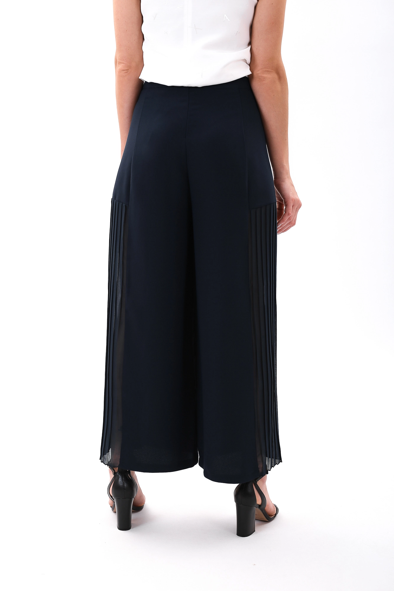 3HYP10_YNRRZ брюки armani exchange 
