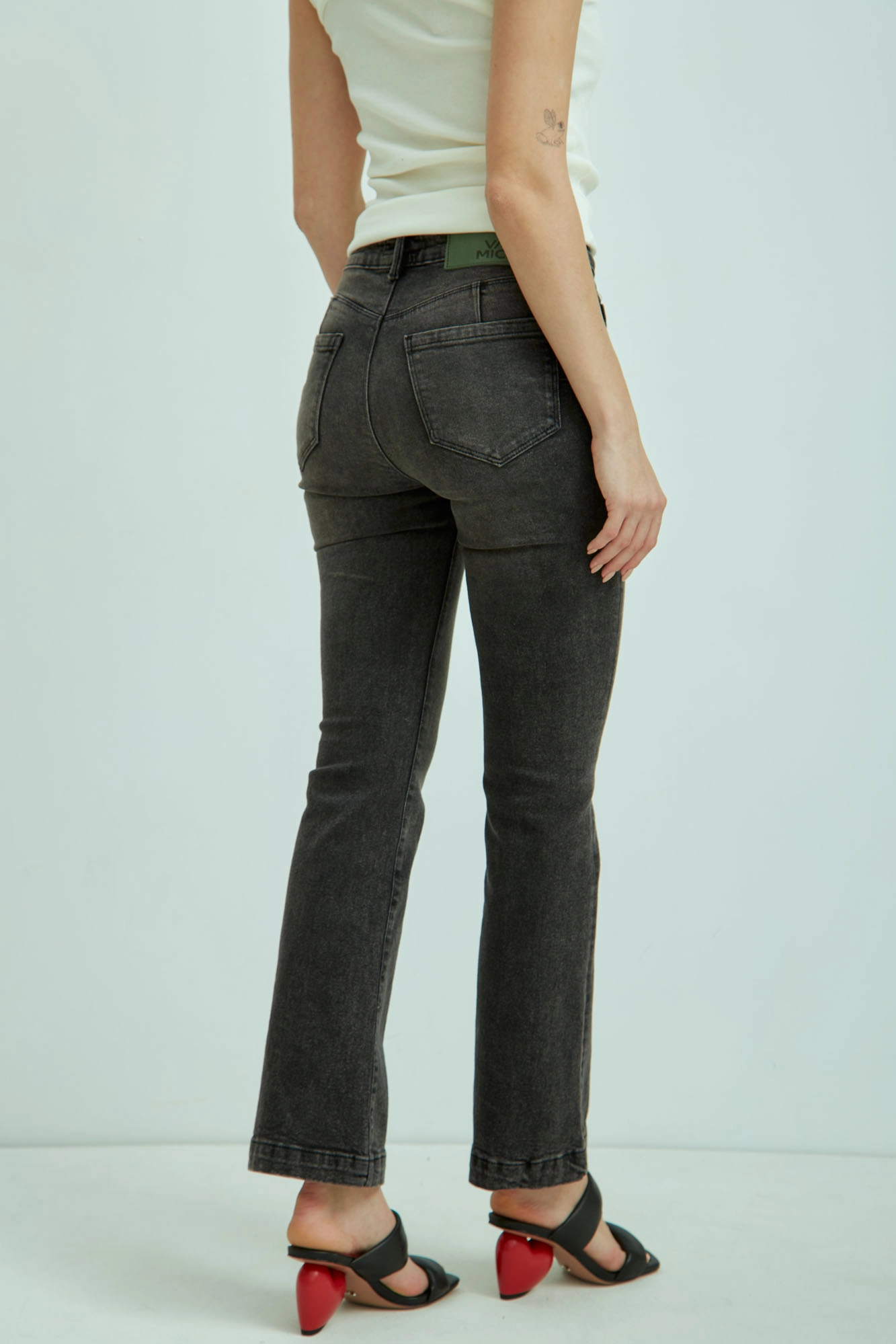 VW-OMA-33-022 джинсы flare  van mich 