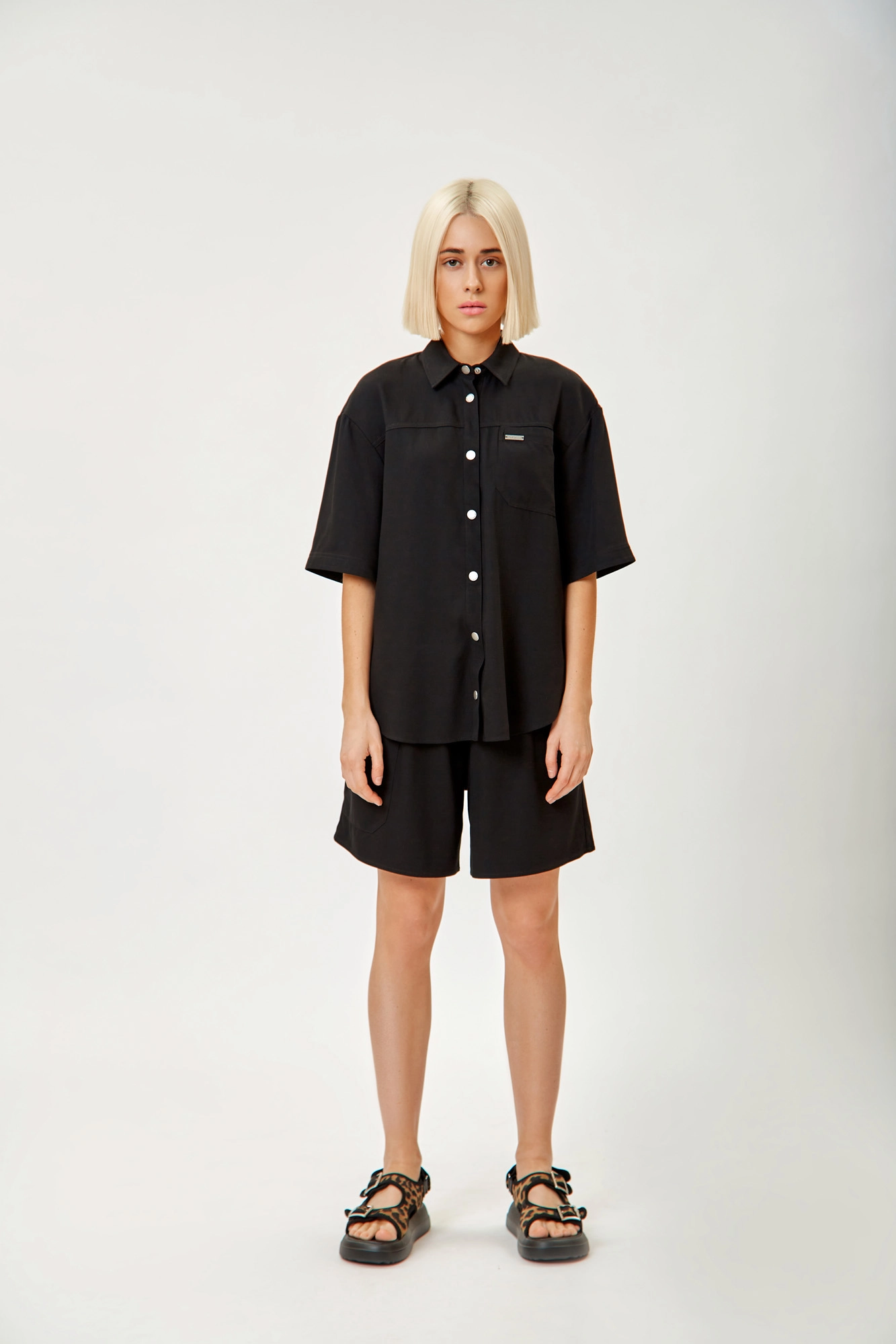 267 шорты the hills 