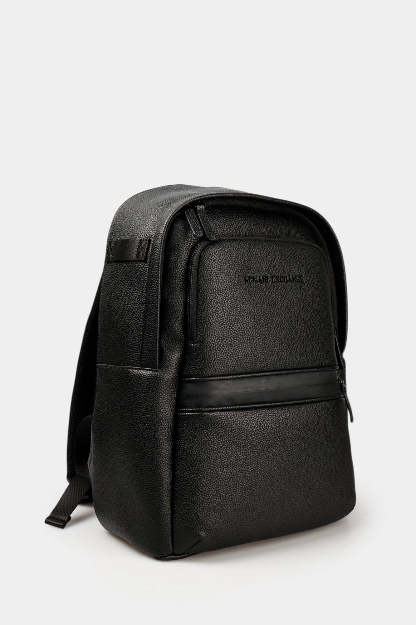 XM002030_AF19929 Рюкзак Armani Exchange Черный