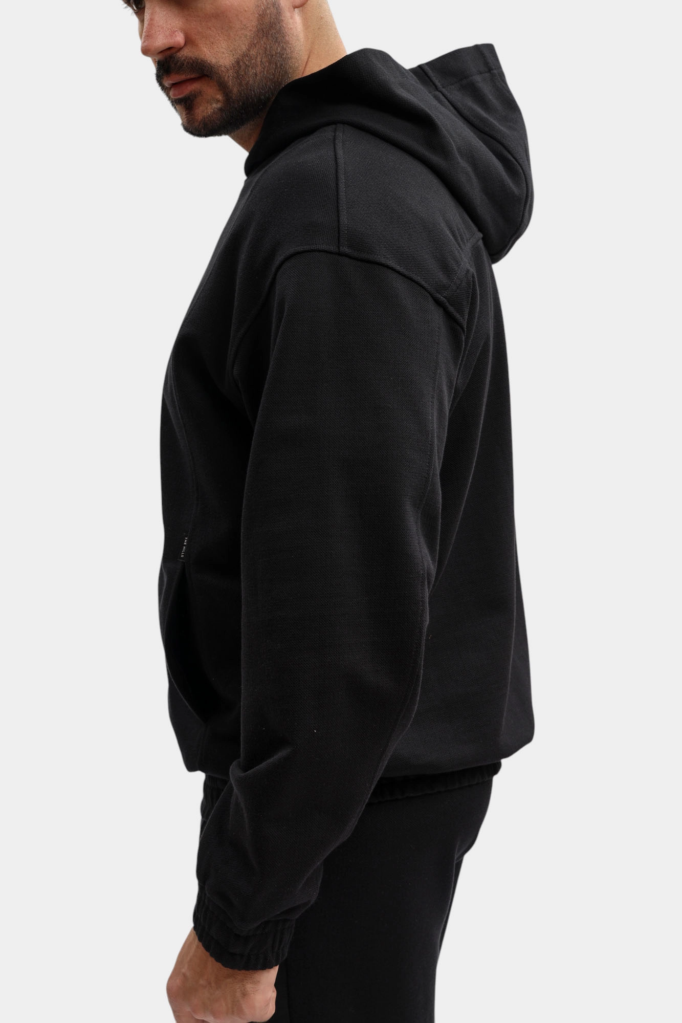 M-261-Р-20-1601 Толстовка The Hills Черный