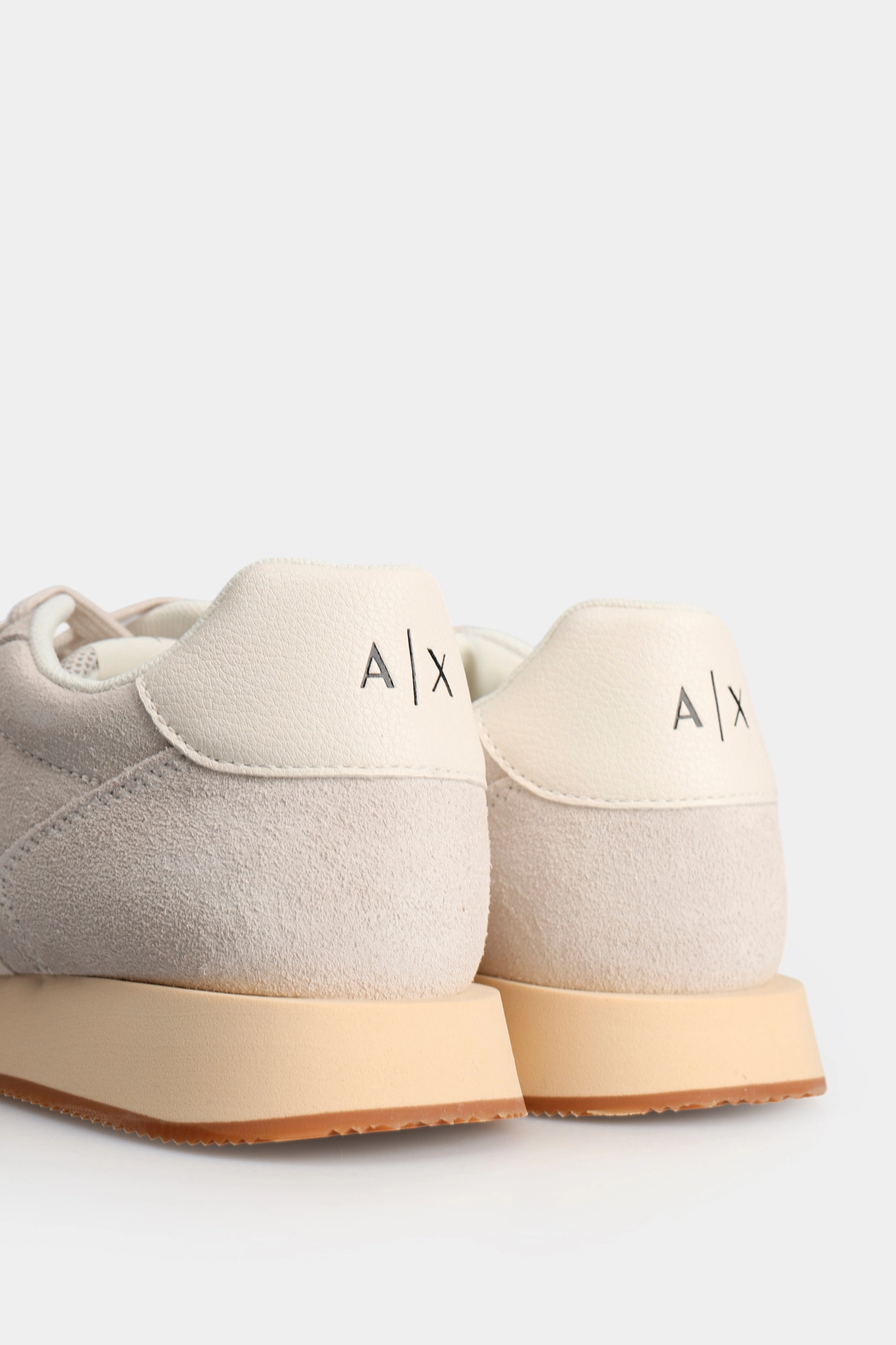 XM002689_AF17447 Кроссовки Armani Exchange Белый