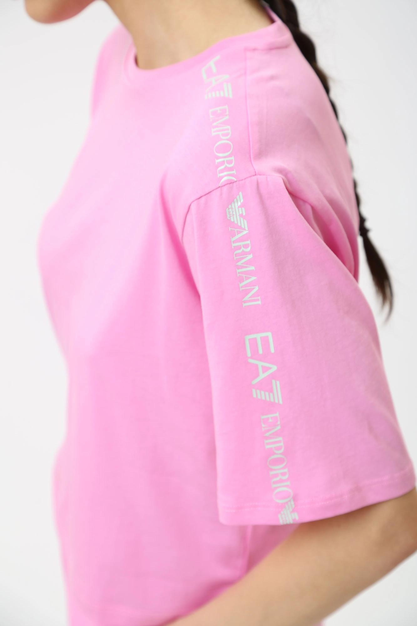 3DTT02_TJ02Z_1432 кроп-топ ea7 