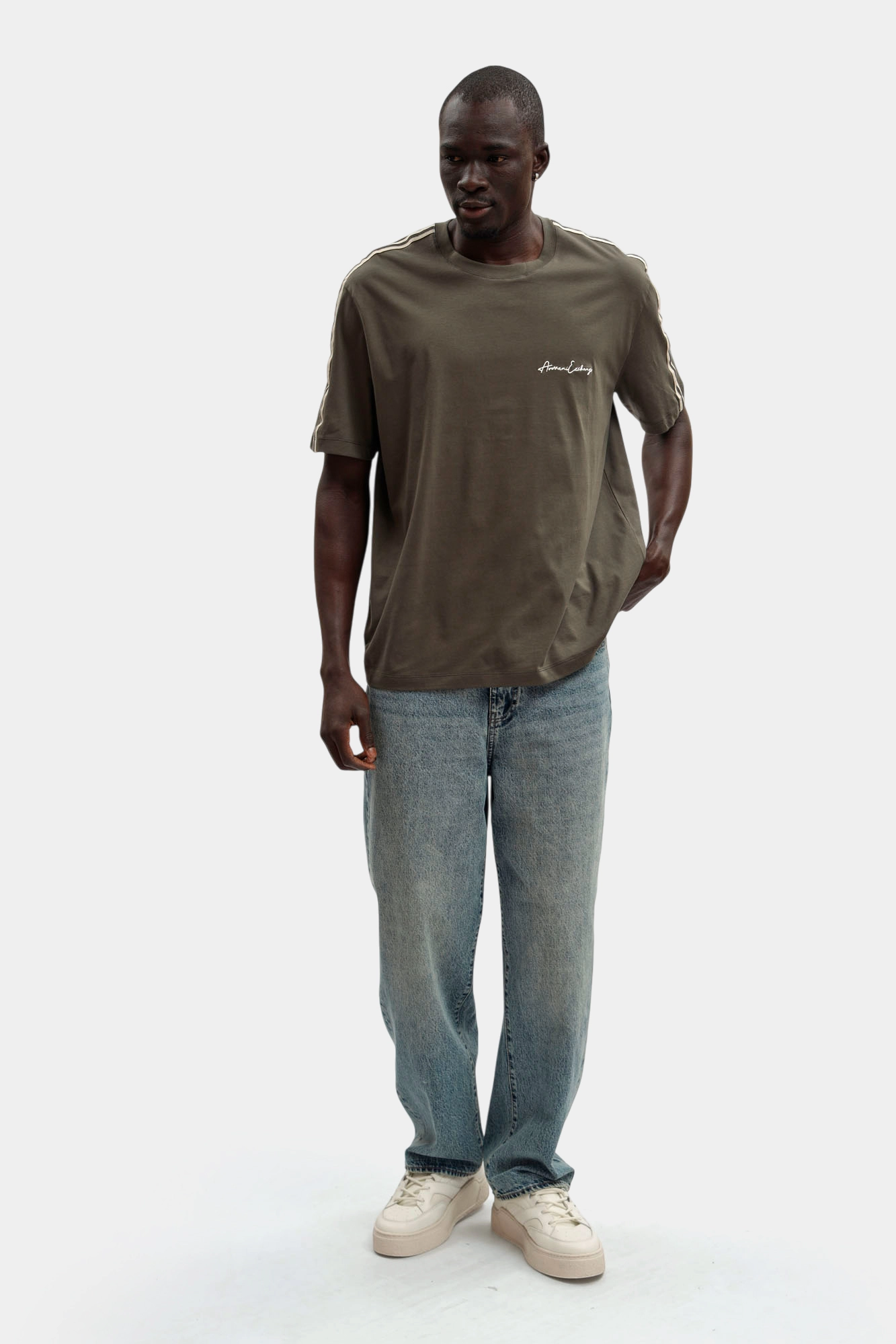 8NZTSG_ZJ9AZ Футболка Armani Exchange Серый