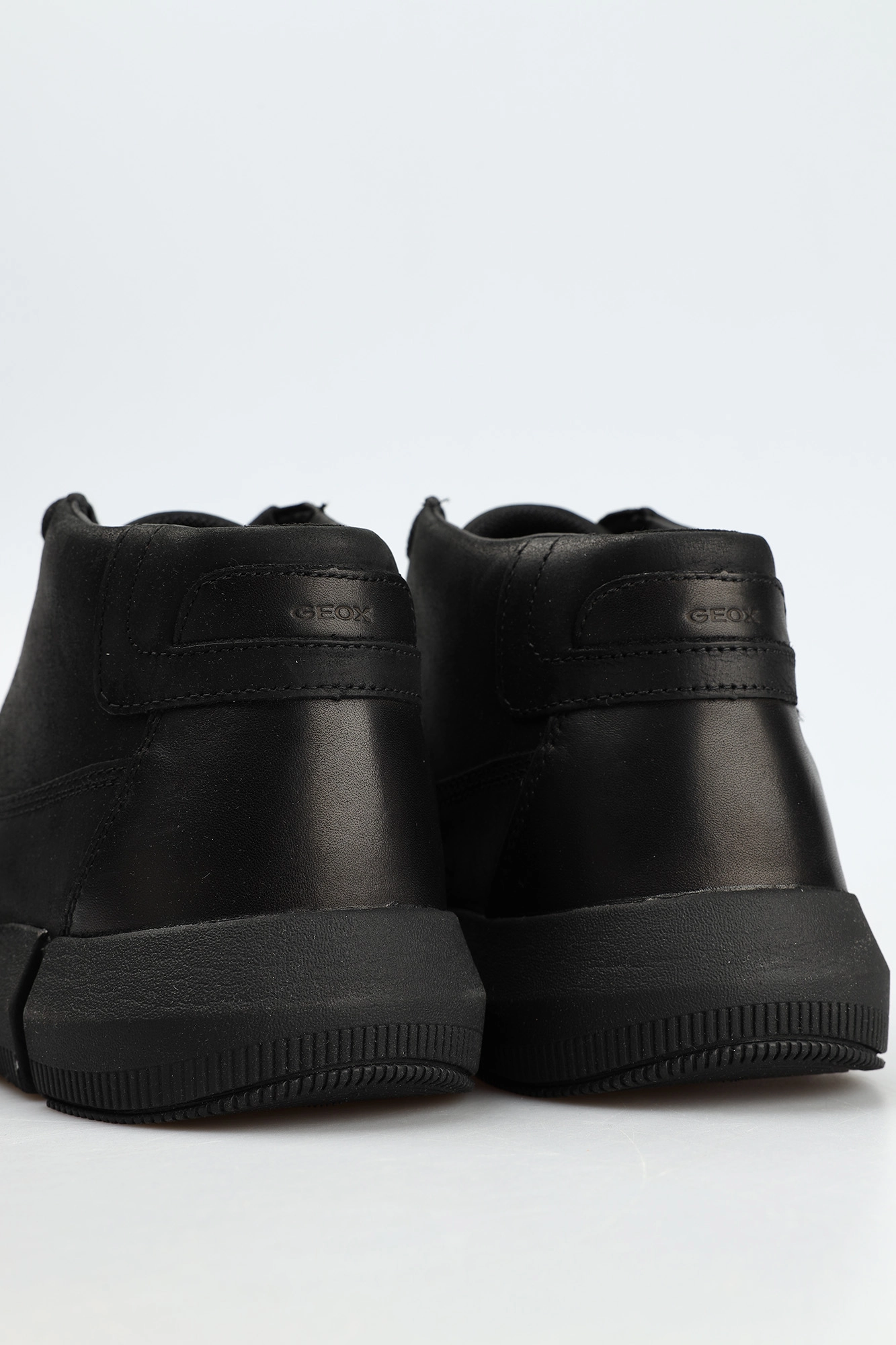 U26F6A000CLC9 Ботинки Geox Черный