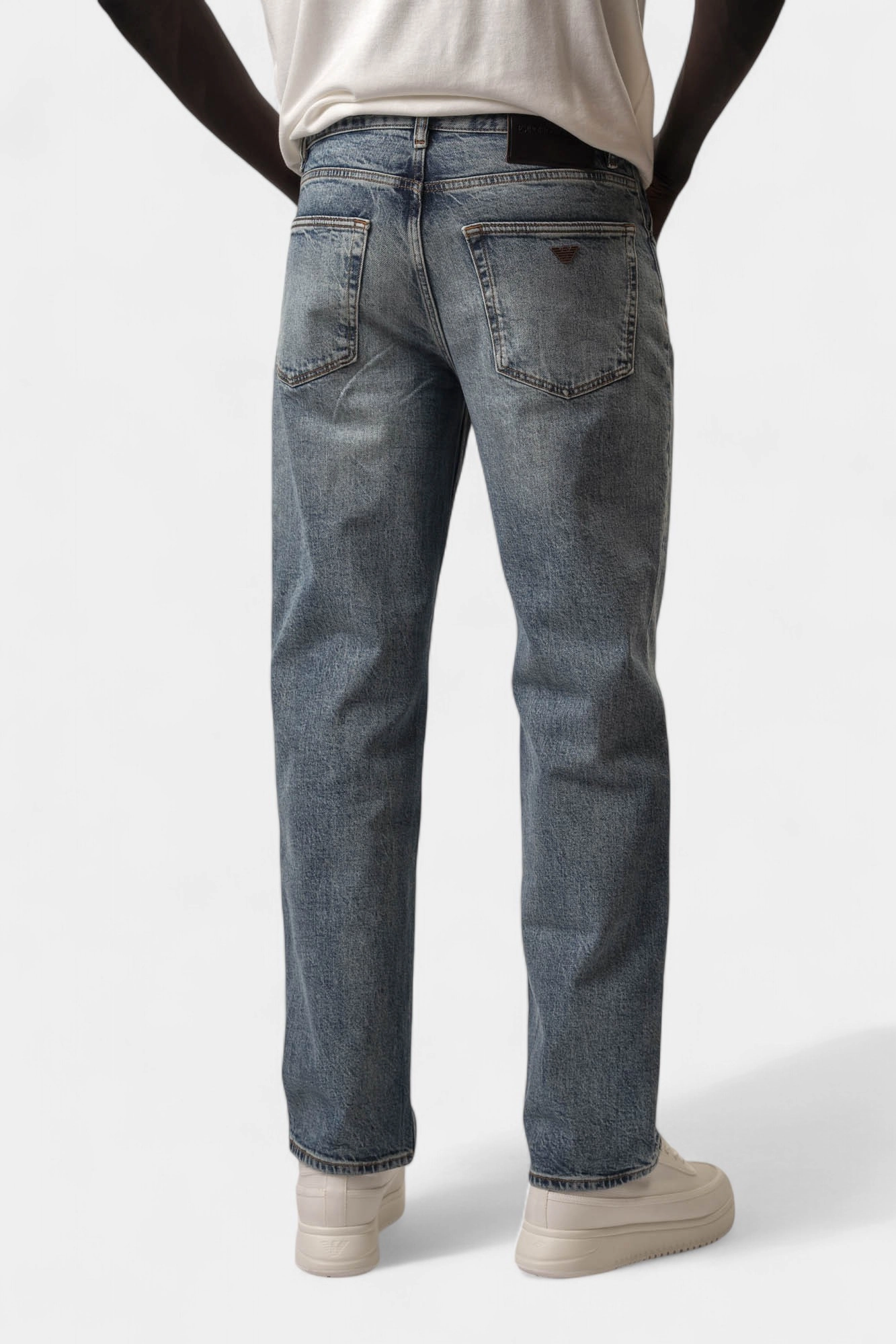 EM000763_AF1 Брюки джинсовые Emporio Armani Синий