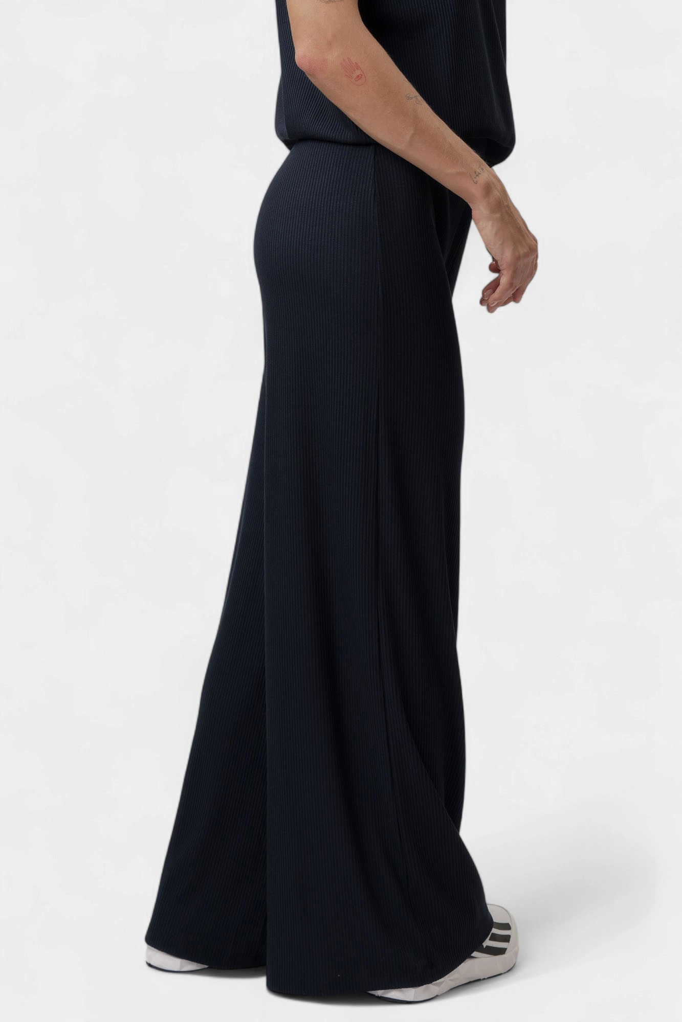 7W000165_AF12654 брюки ea7 