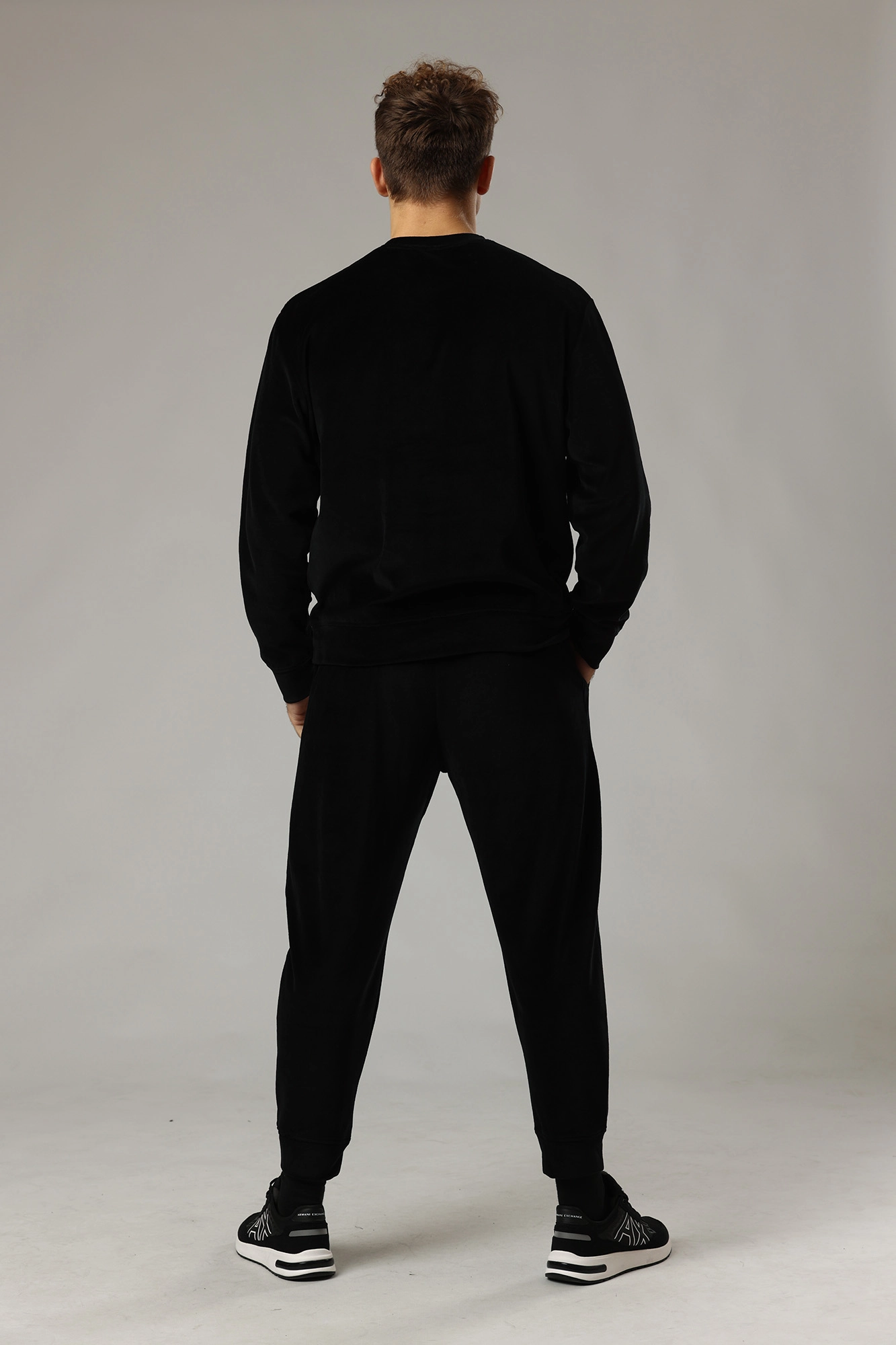 8NZPCH_ZJZFZ Брюки спортивные Armani Exchange Черный