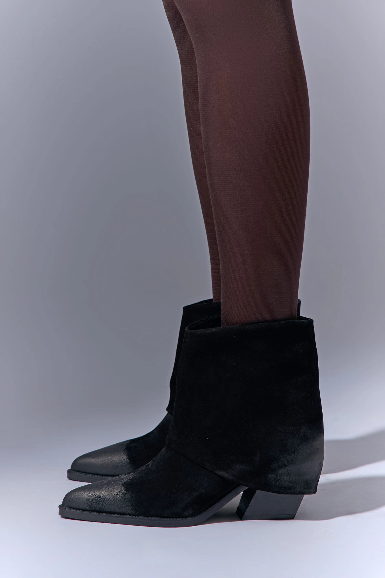 16-241K58 Казаки Marc Cony Черный