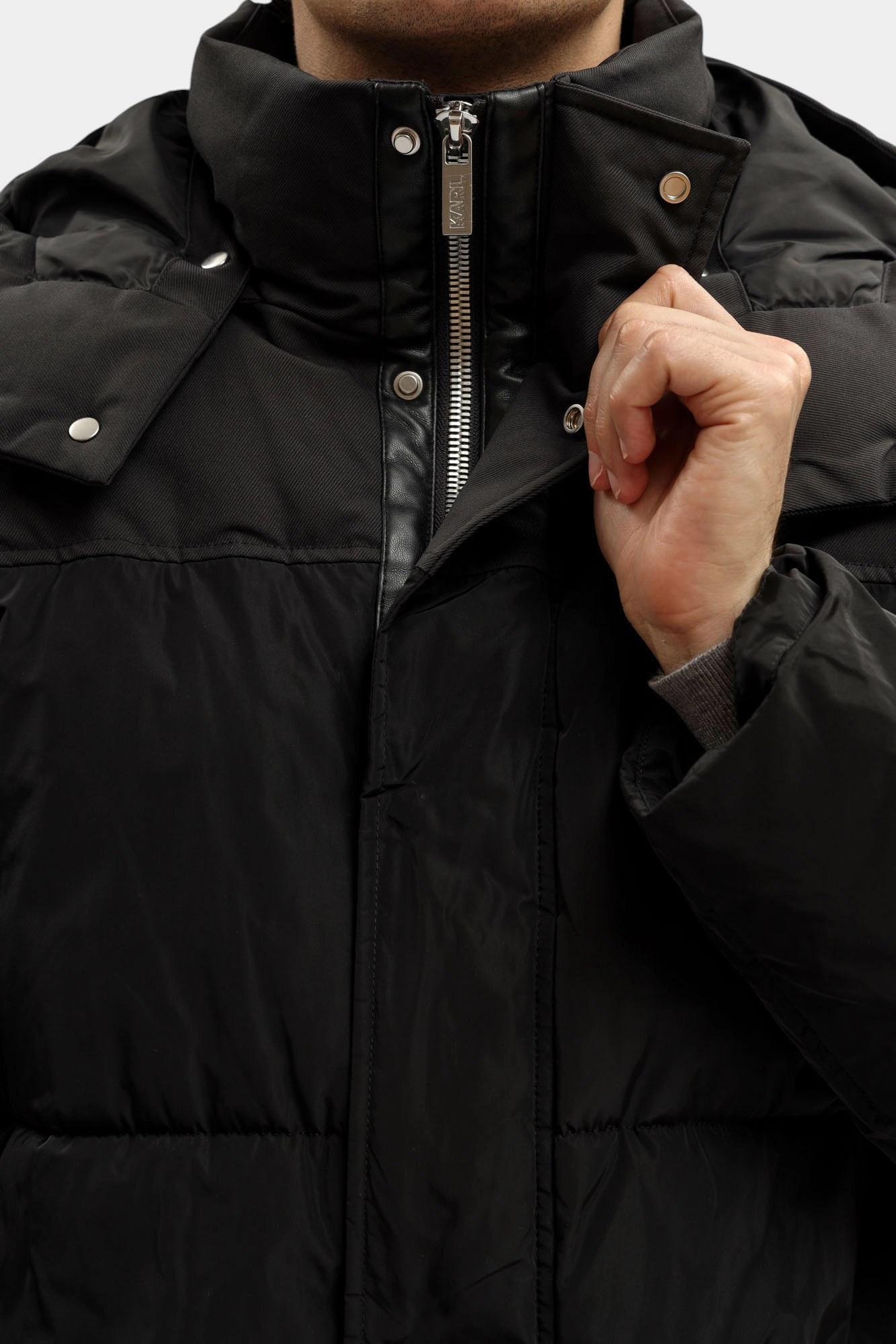 554501_455001 Пуховик Karl Lagerfeld Черный