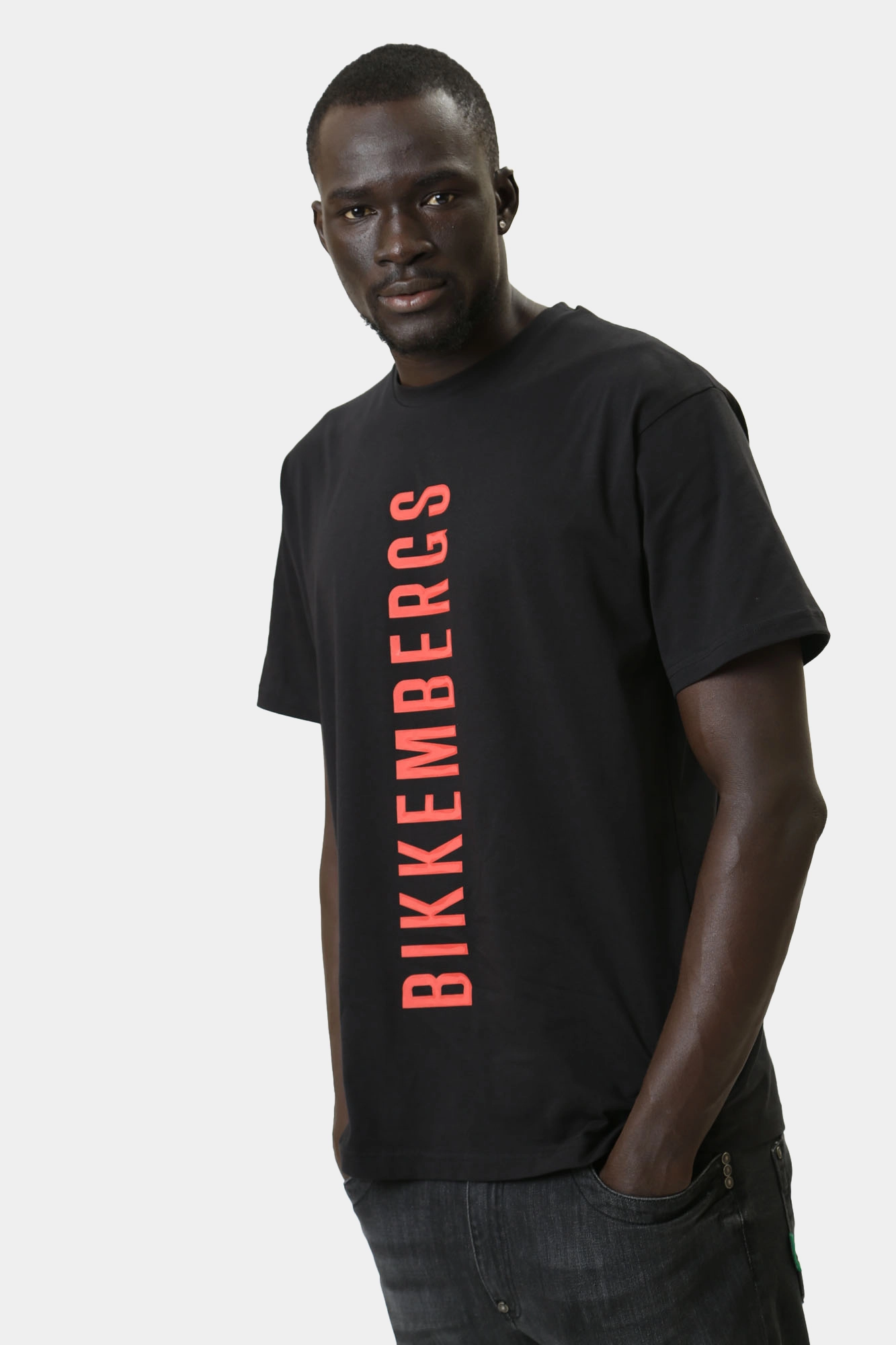 BMT0599 Футболка Bikkembergs Черный