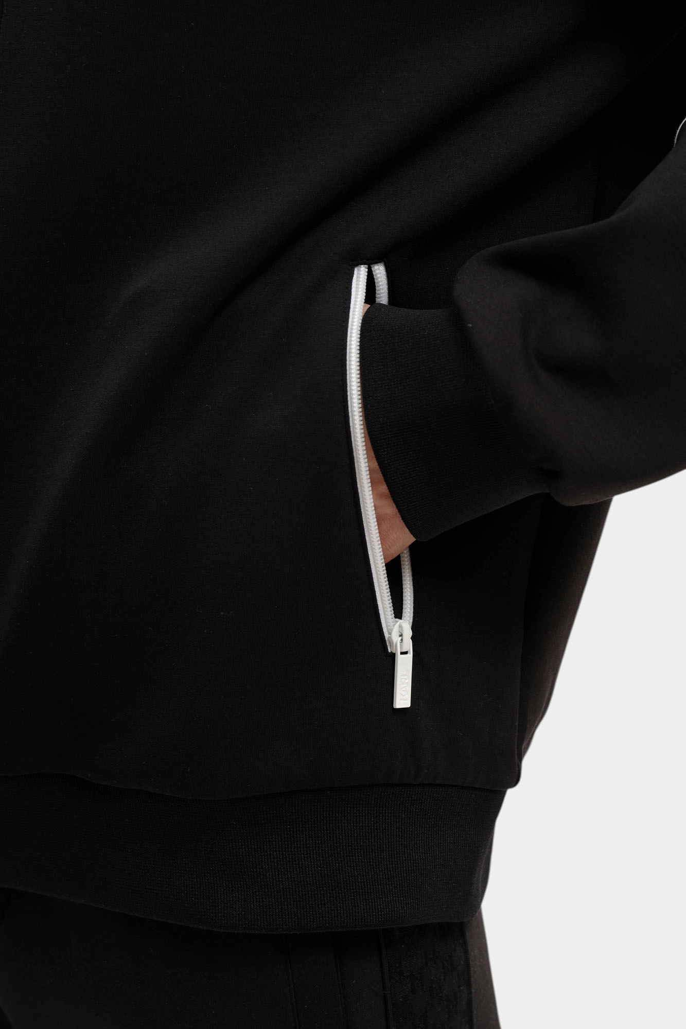 561902_705013 Толстовка Karl Lagerfeld Черный