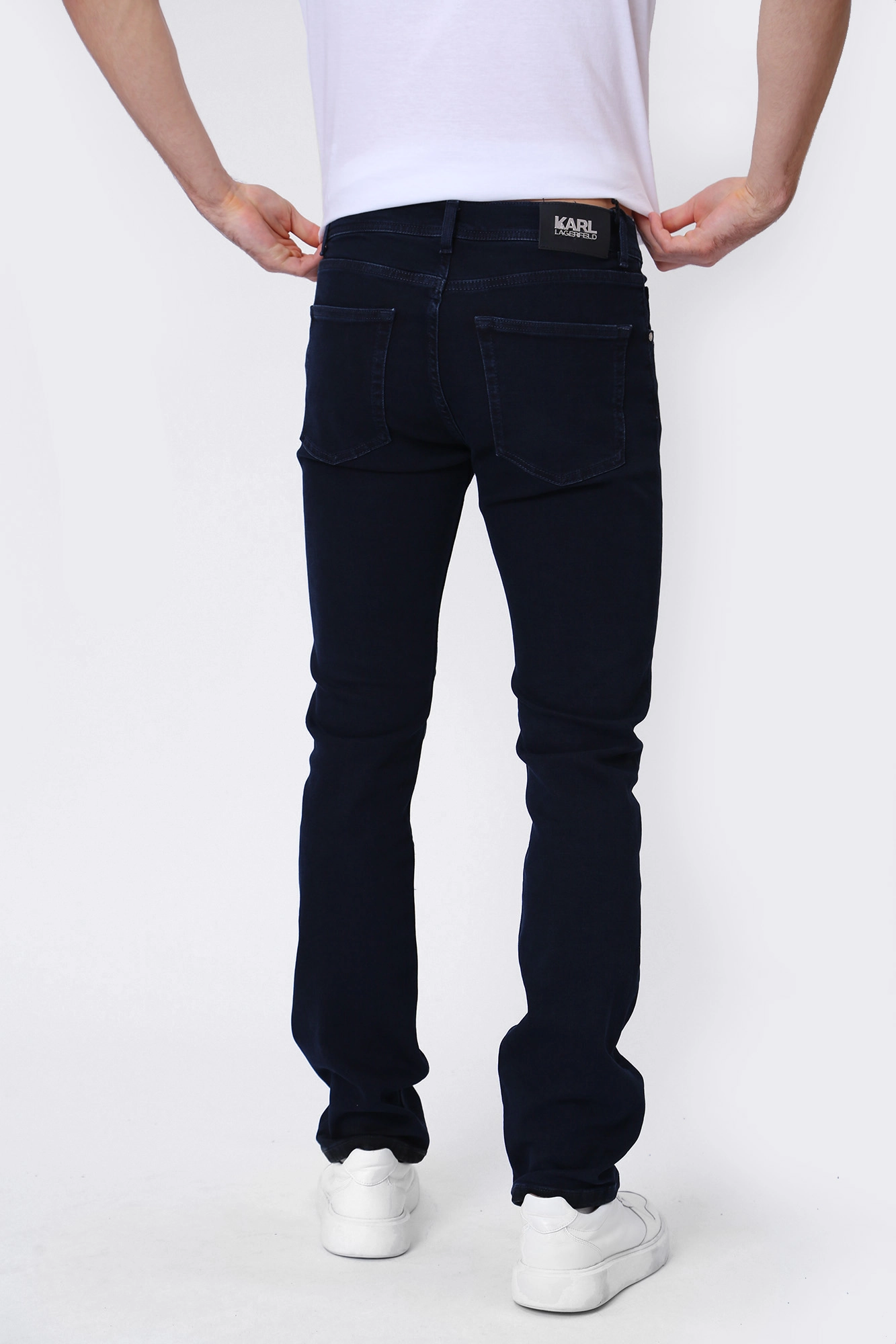 524830_26584 Джинсы Karl Lagerfeld Синий