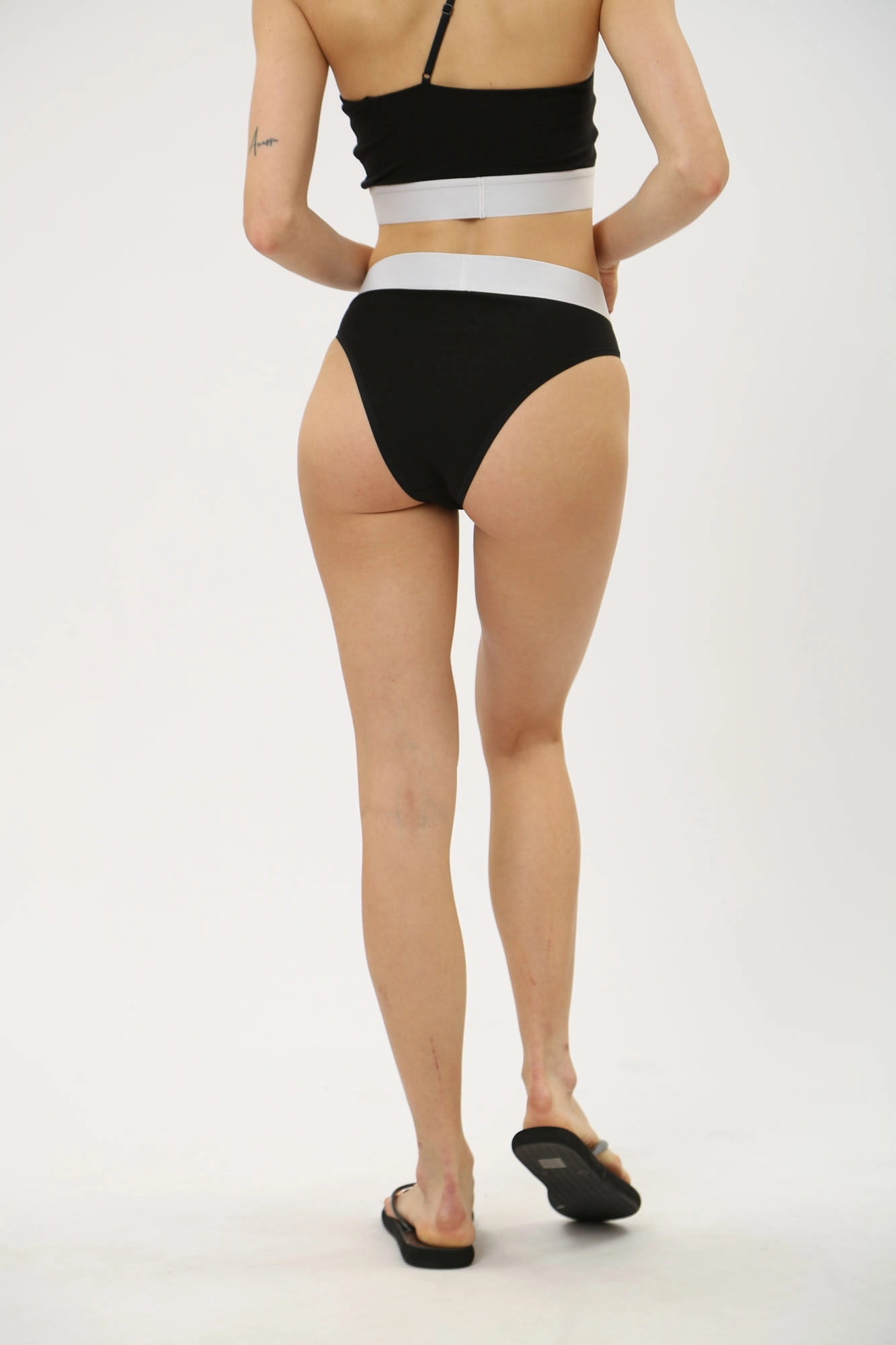 QF7810E трусы calvin klein underwear 