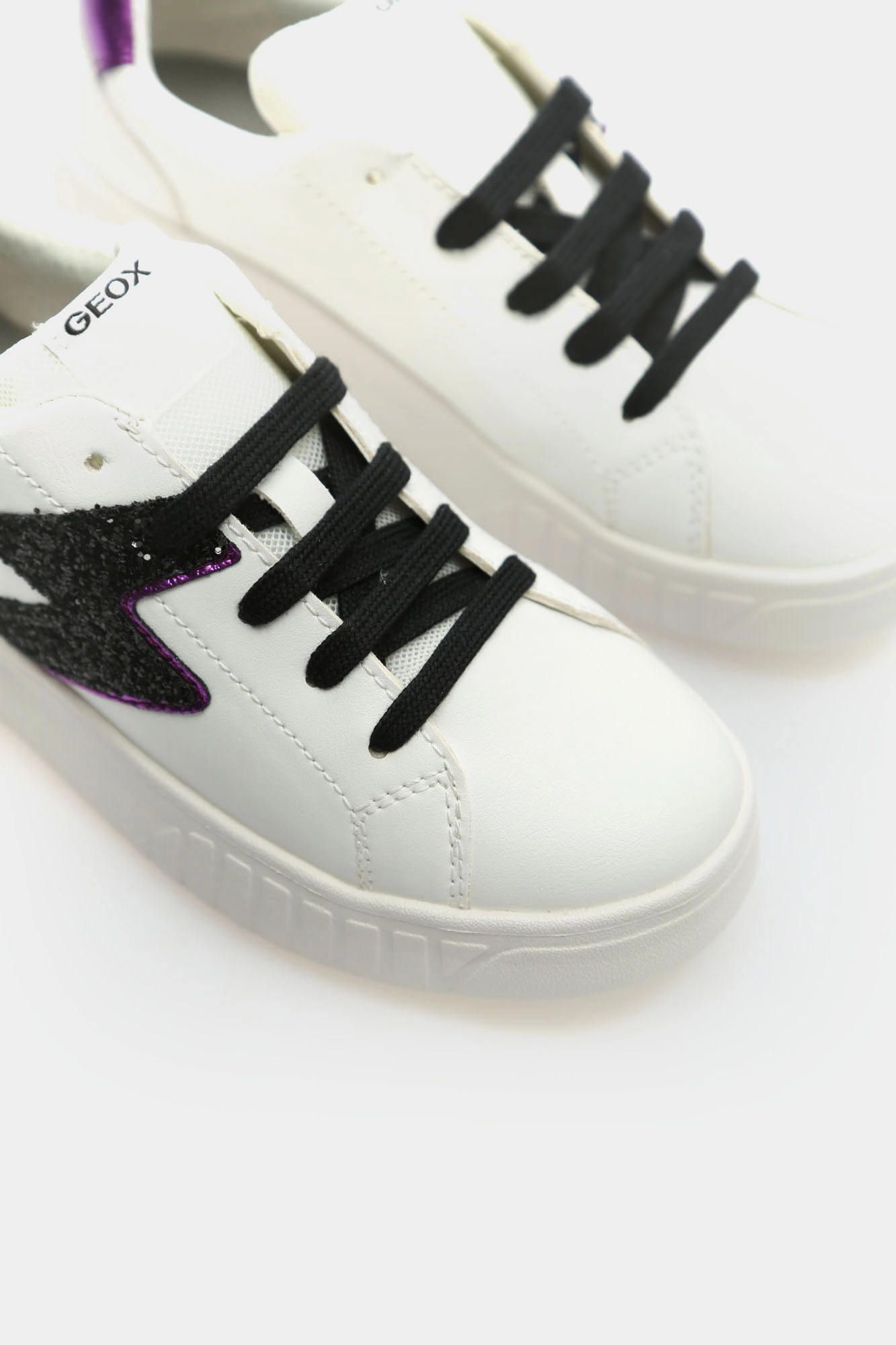 J45DVA0BCEWC Кроссовки Geox Белый