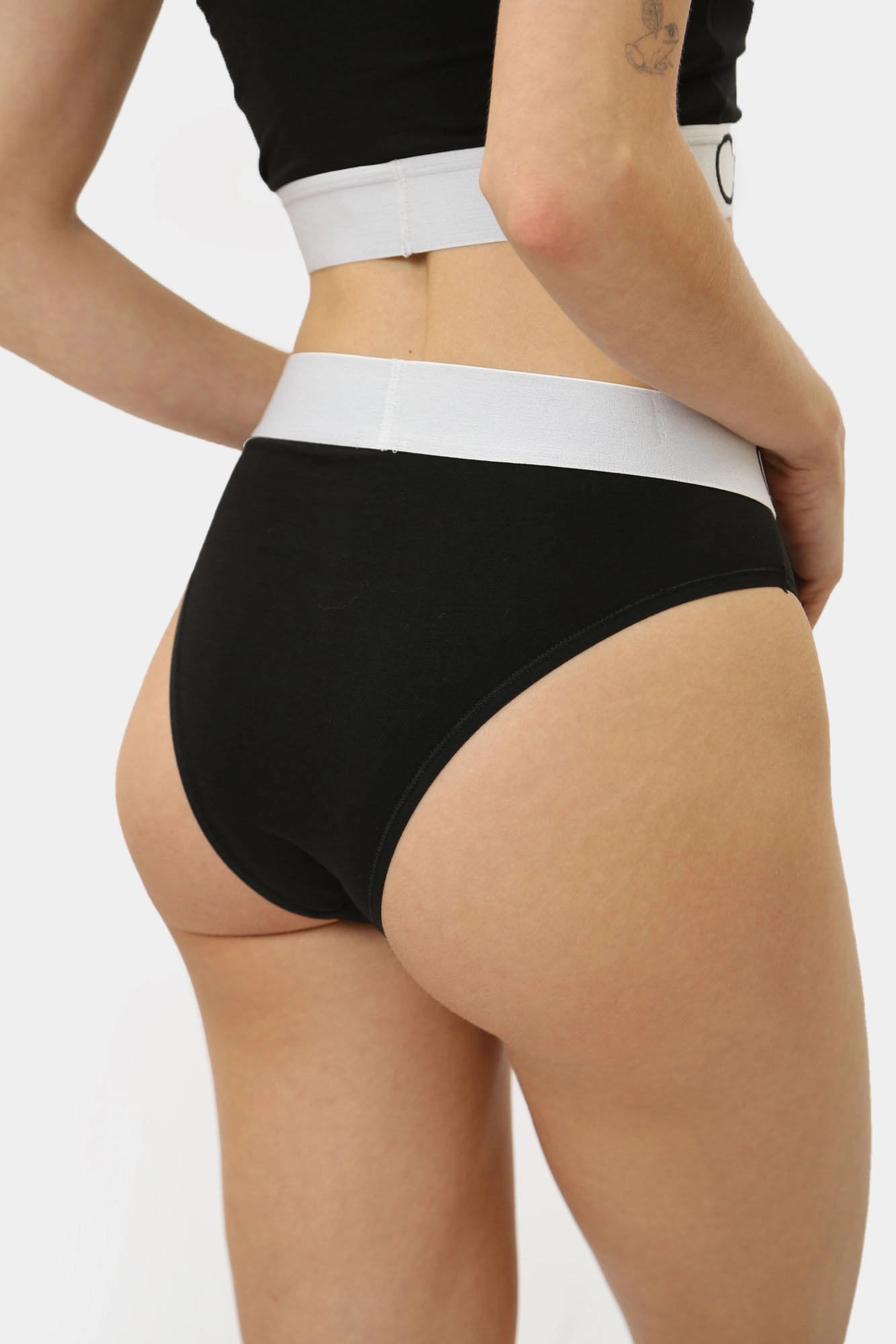 QF7810E трусы calvin klein underwear 