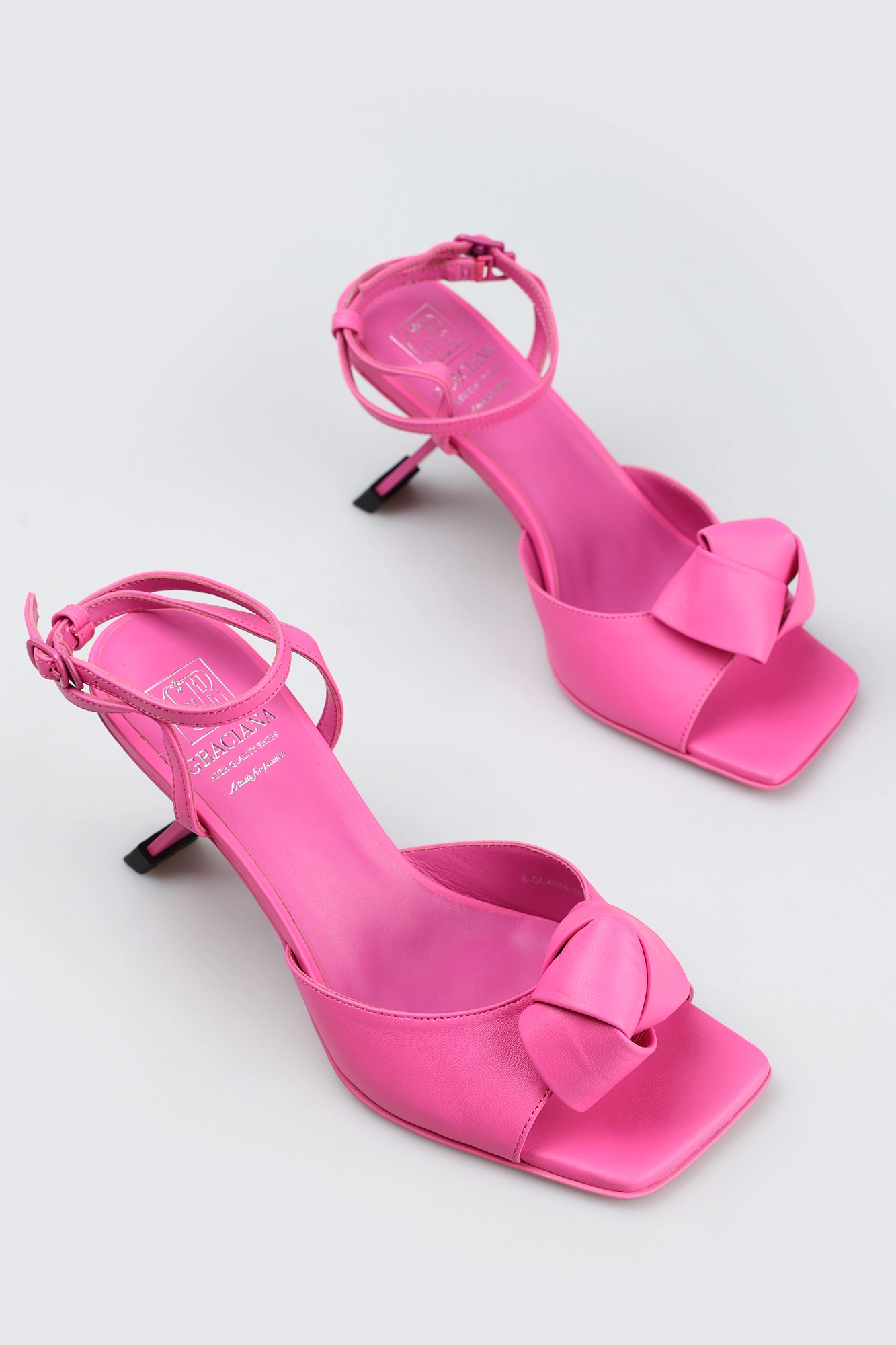 GL4054-380 Босоножки Graciana Розовый