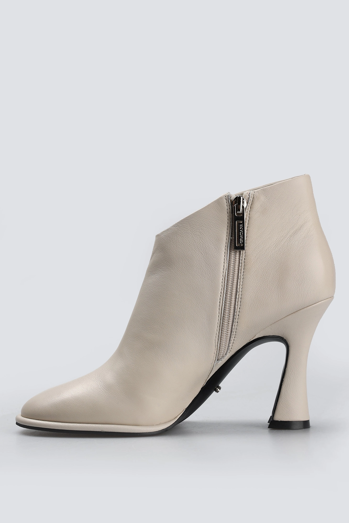 TY1002-0401 Ботильоны Graciana Белый