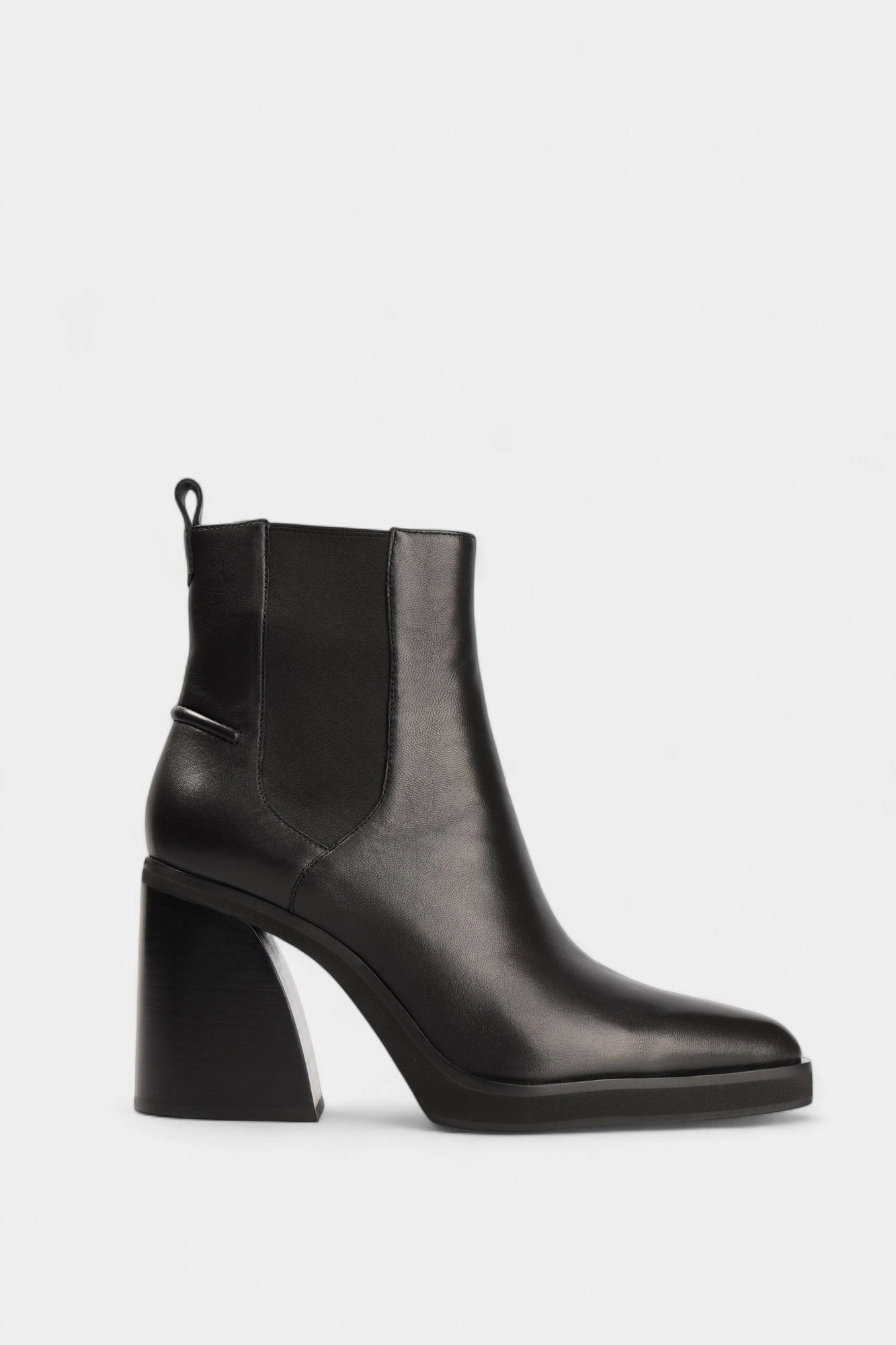 N533-0501 Челси Graciana Черный