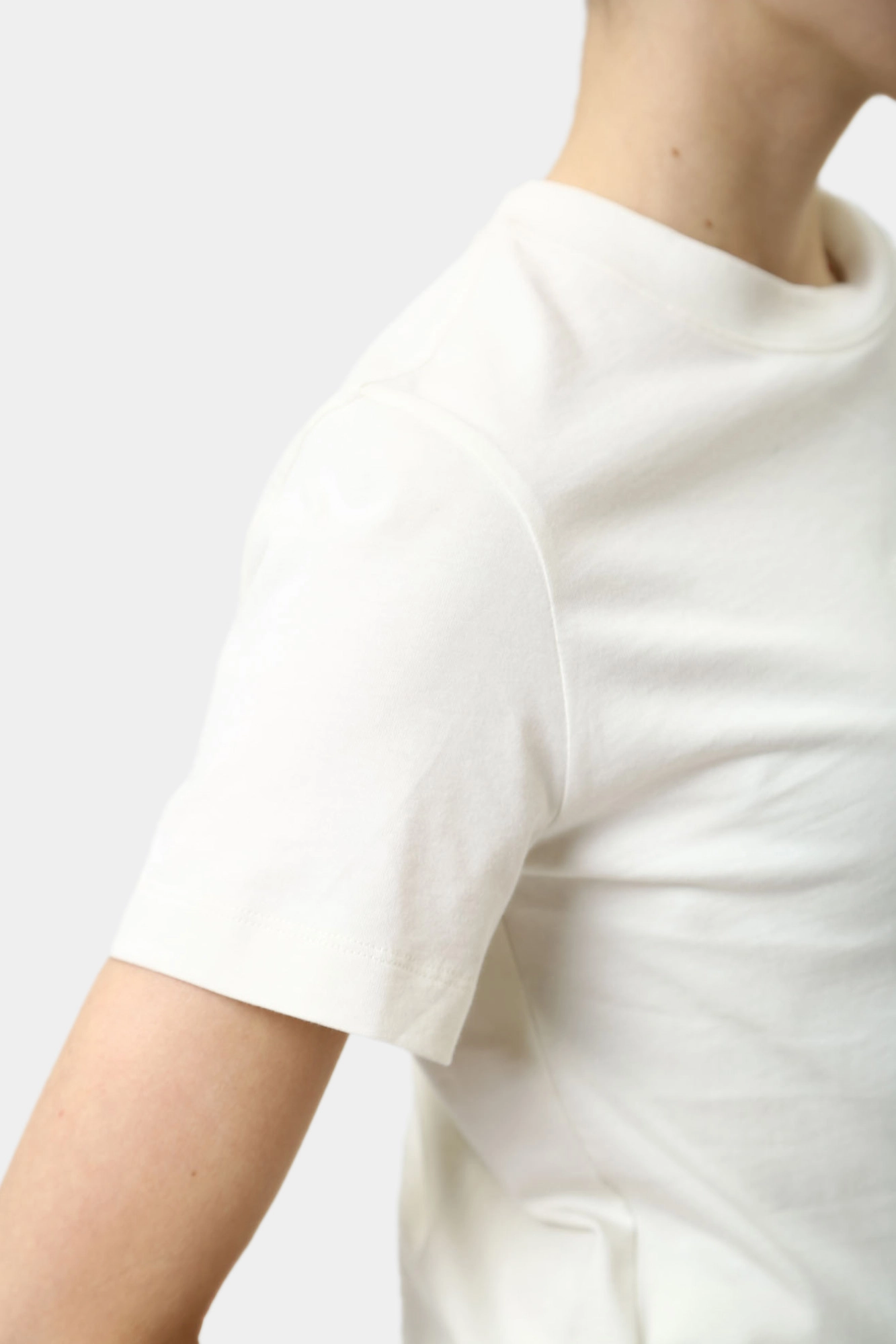 J20J224253 футболка calvin klein jeans 