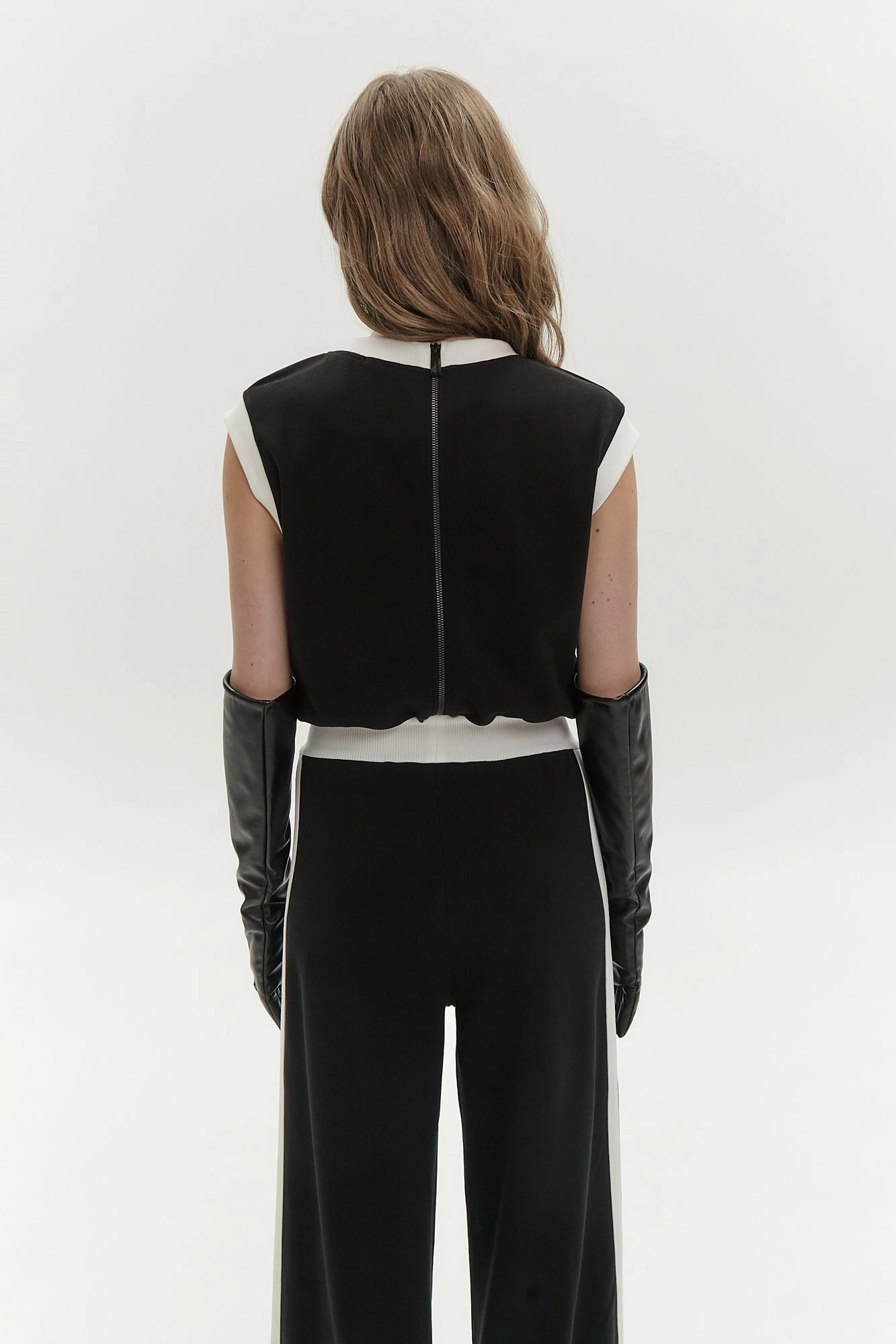 W-242-THT-22-0027 комбинезон the hills