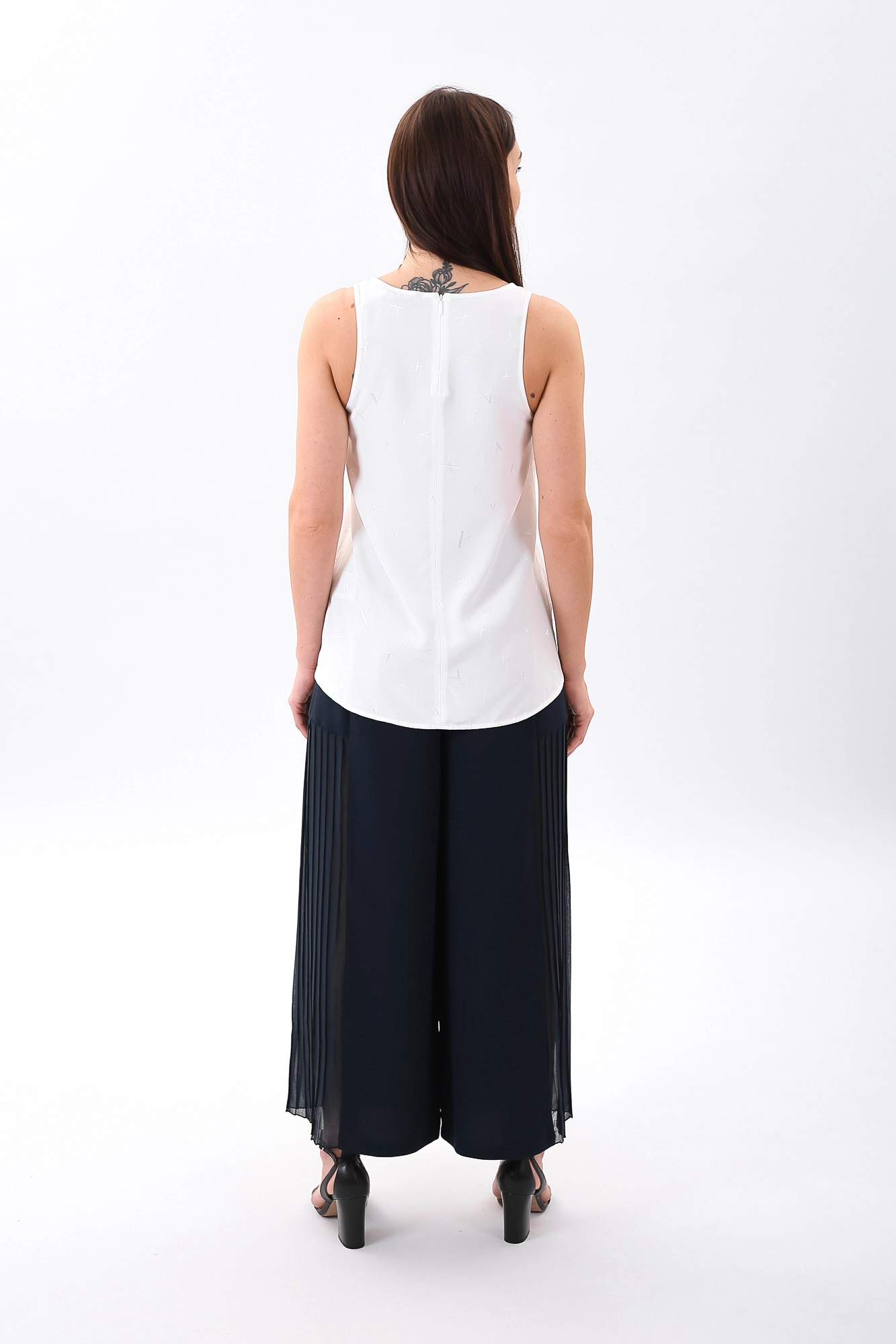3HYP10_YNRRZ брюки armani exchange 