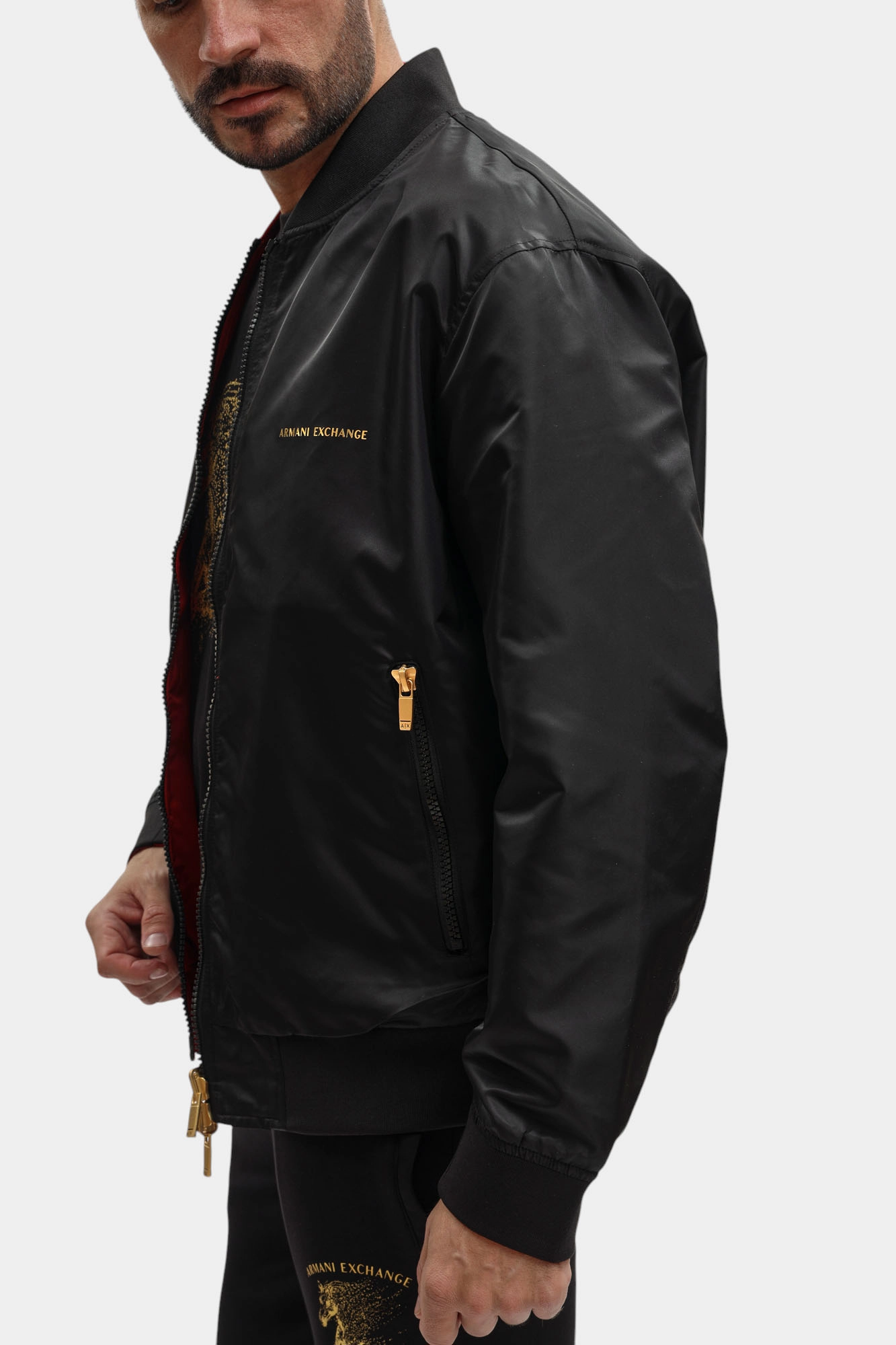 XM002026_AF19828 Бомбер Armani Exchange Черный