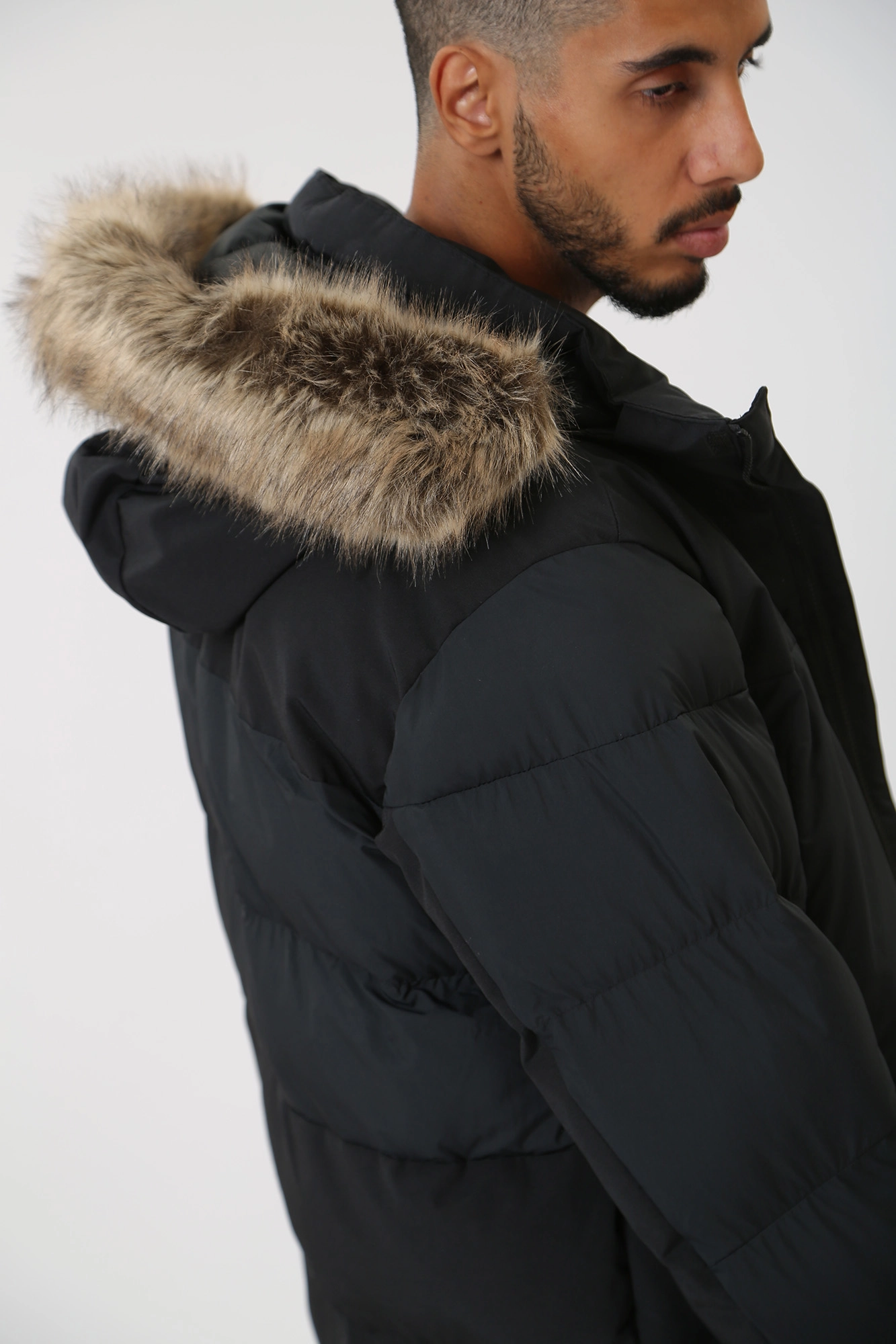 1957491 Куртка Columbia Черный