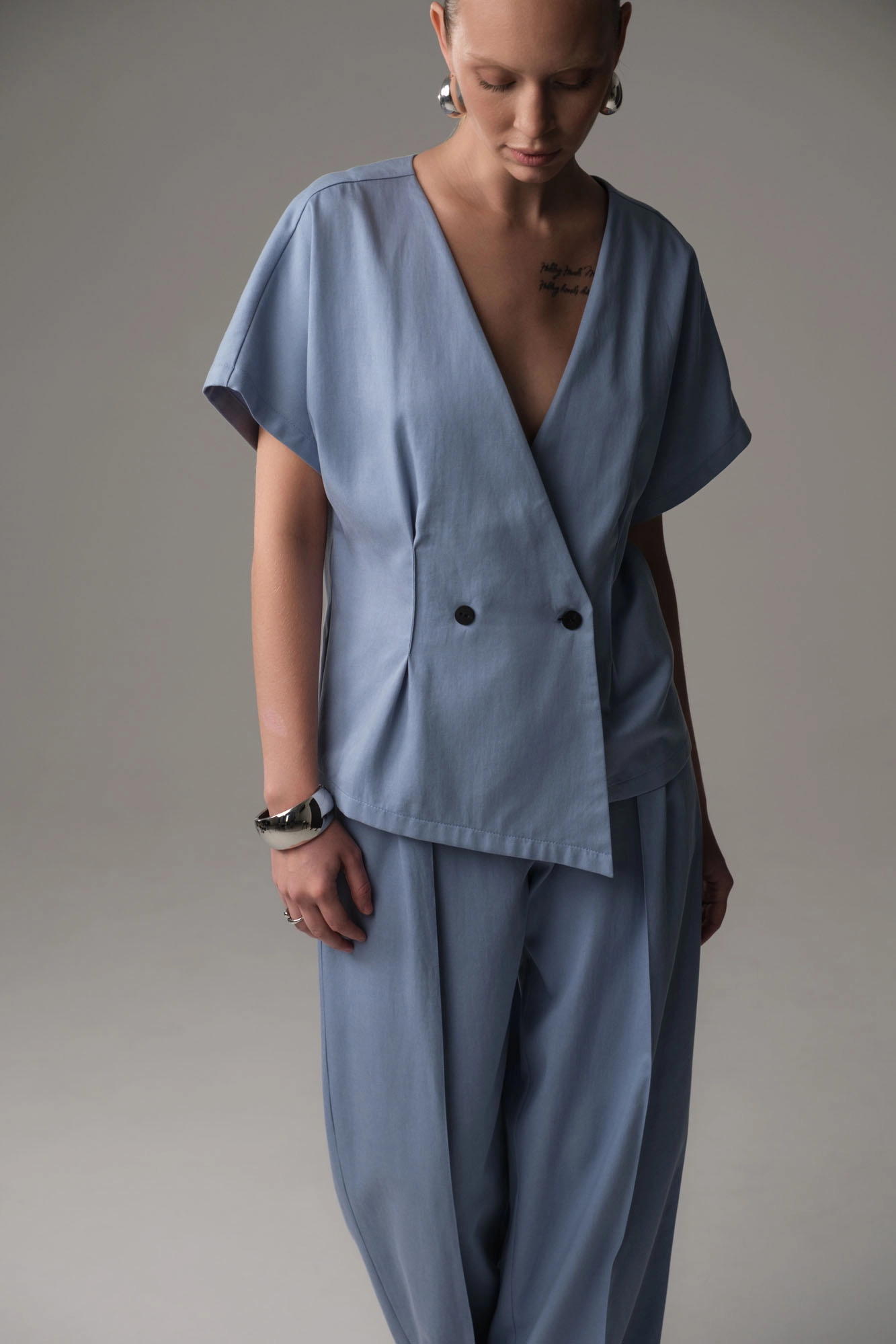 W-251-TH-20-0100 жилет the hills 