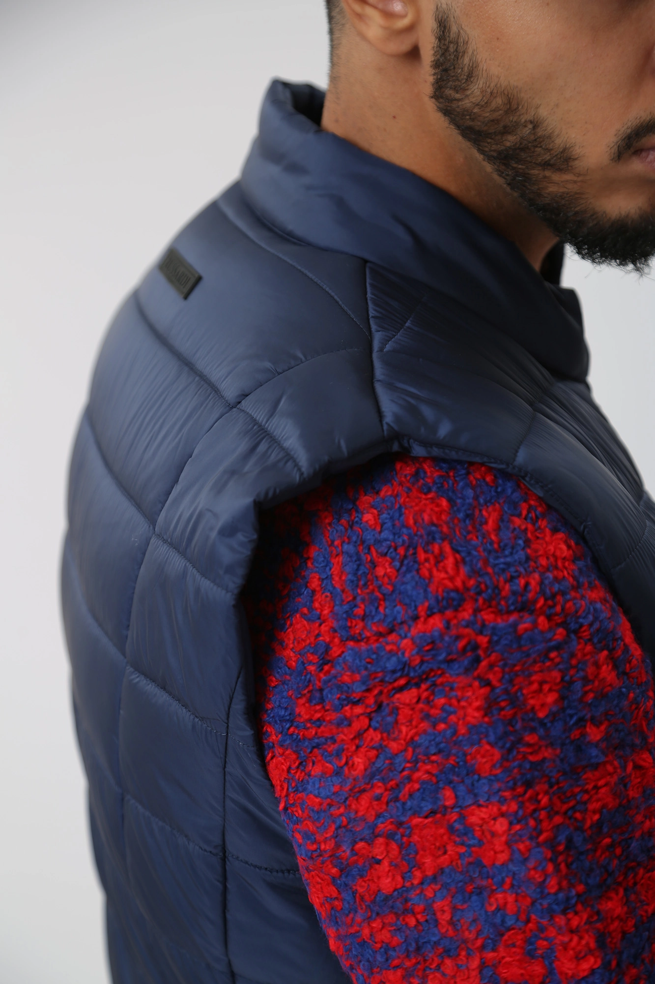 52S00907-1T006318 Жилет Trussardi Синий