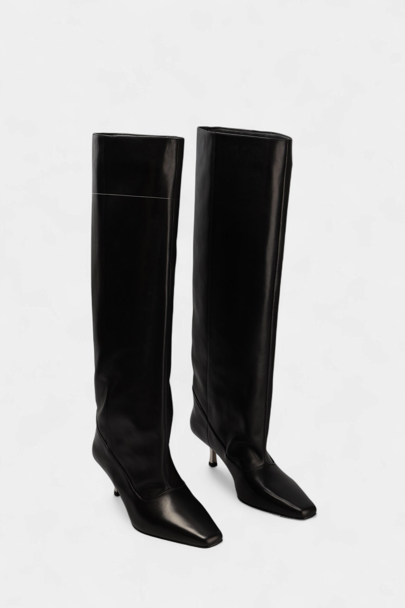 MC23329-WT Ботфорты Marc Cony Черный