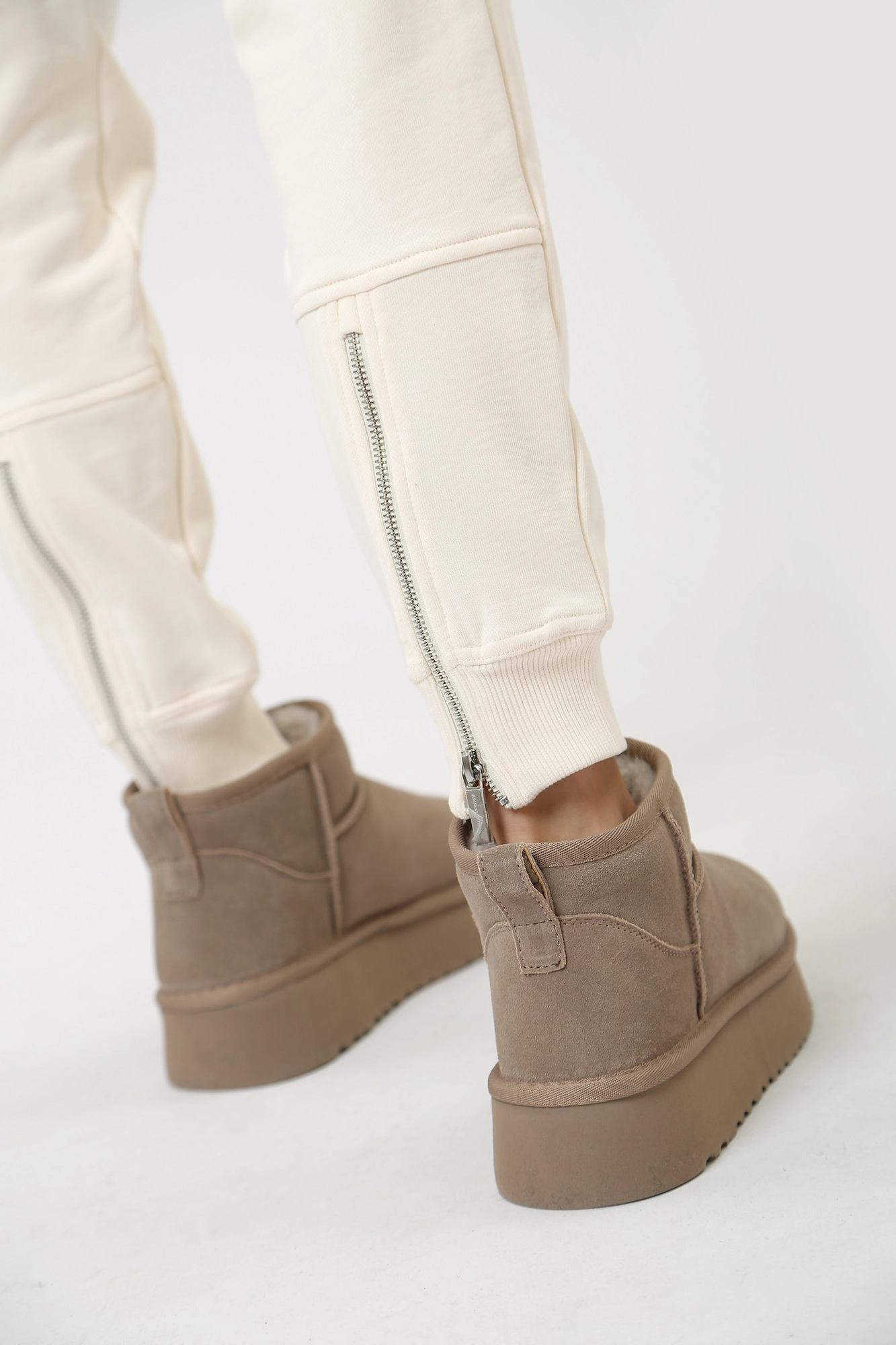 6RYP88_YJEDZ брюки спортивные armani exchange 