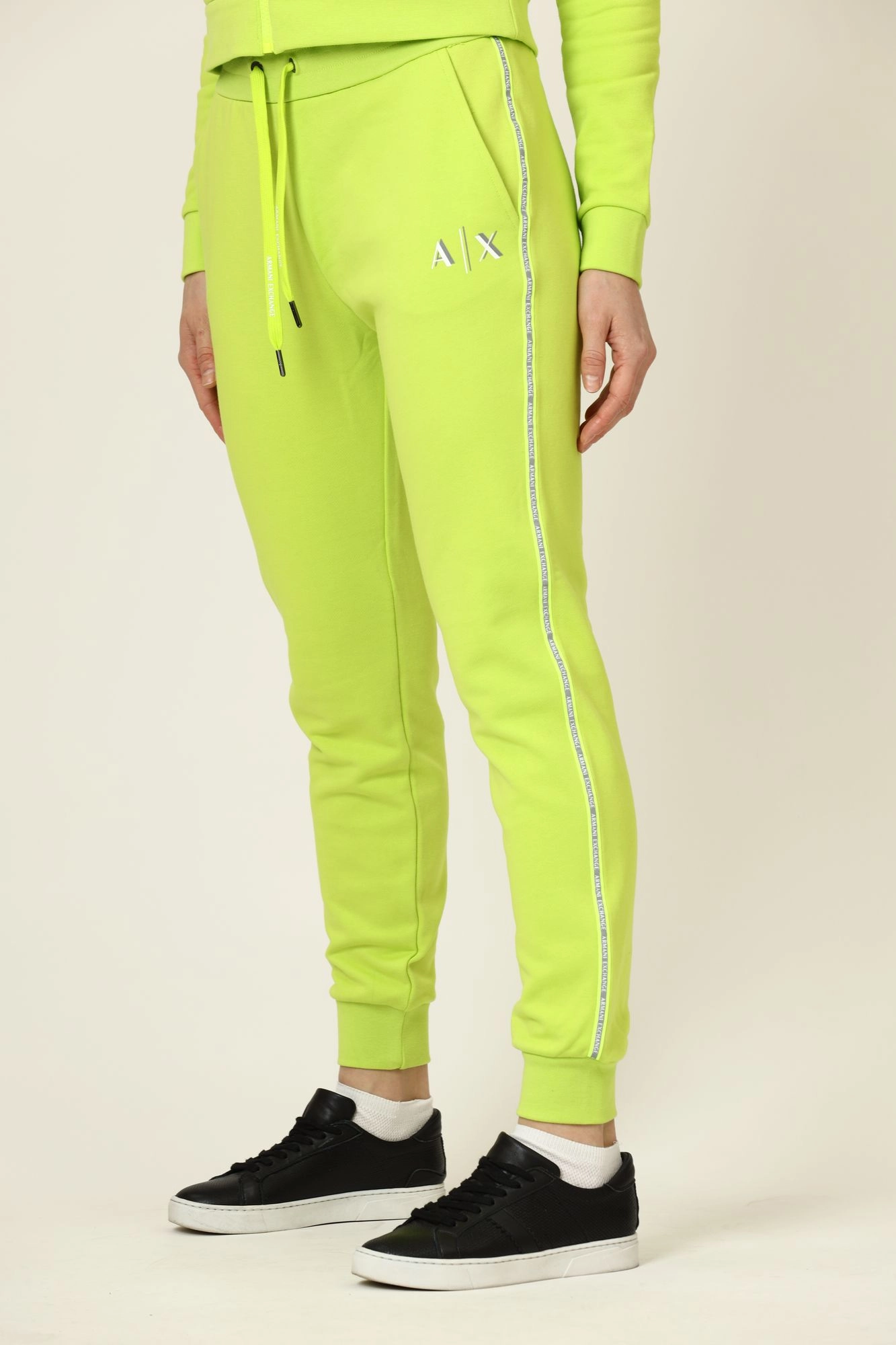 3KYP85_YJ3NZ брюки спортивные armani exchange