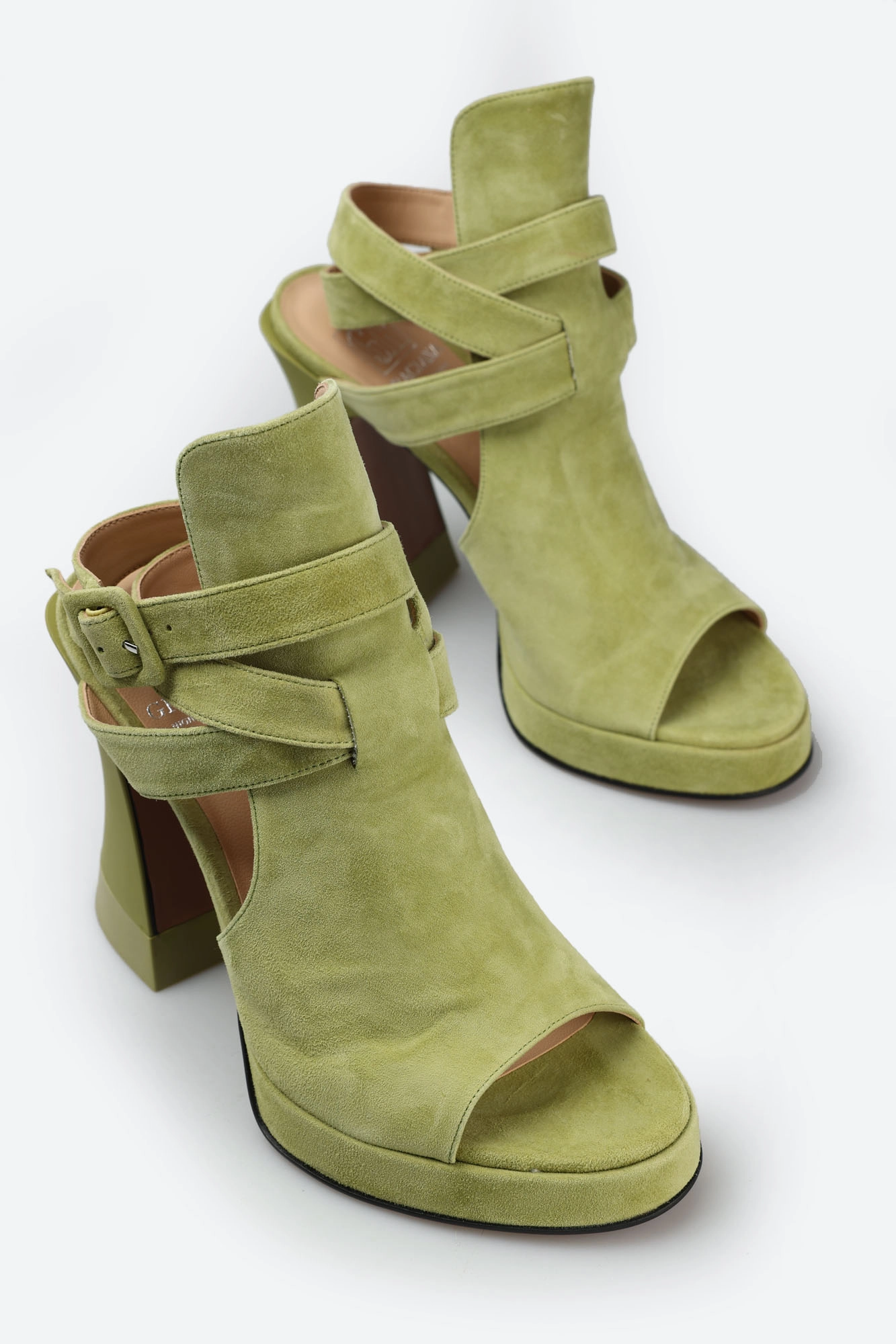 GL4205-351 Босоножки Graciana Зеленый