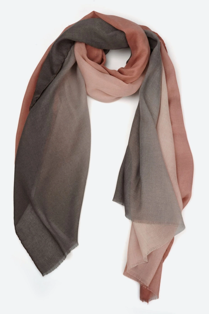 Шапка Mustang  Молочный