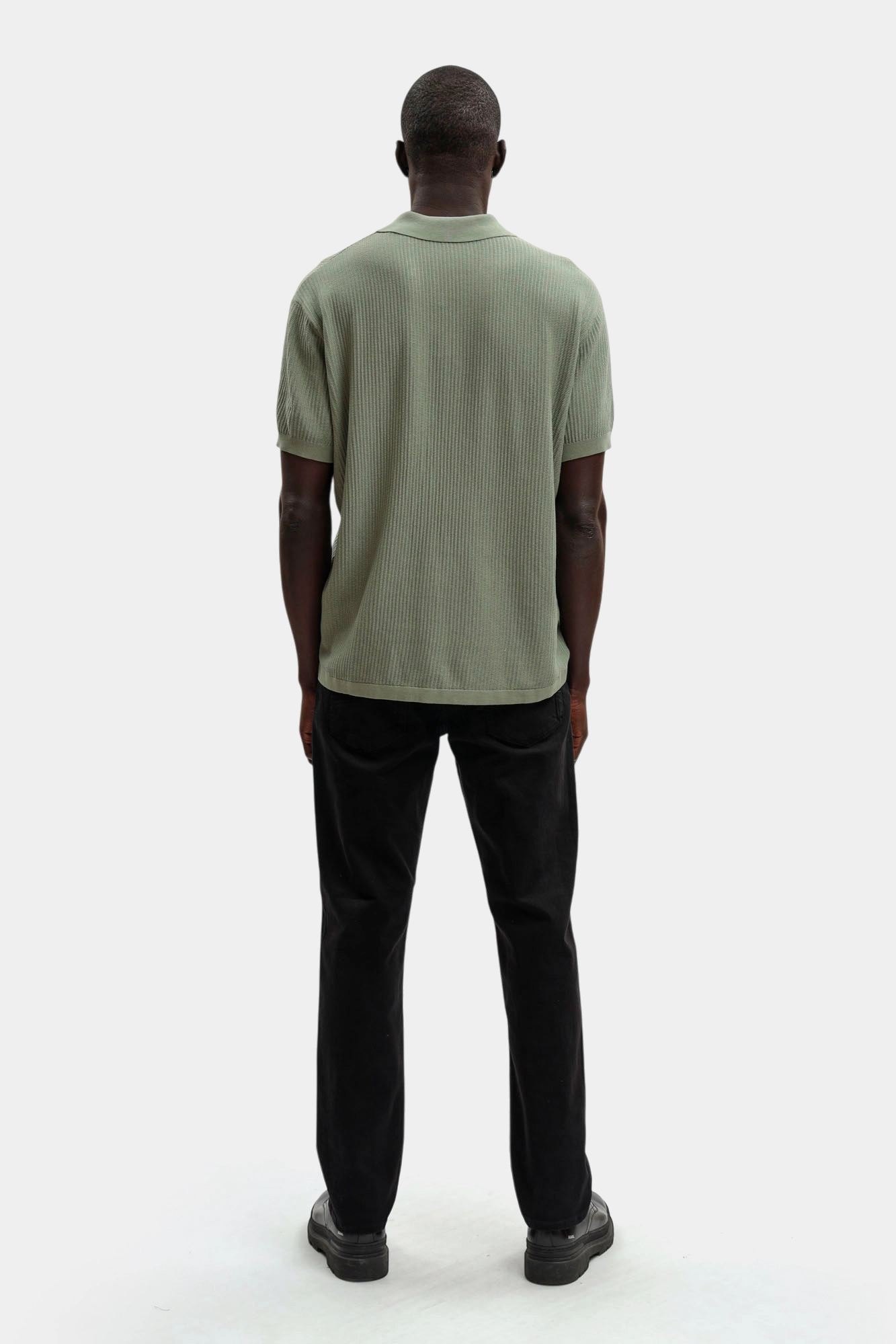 XM000069_AF14267 Джинсы Armani Exchange Черный