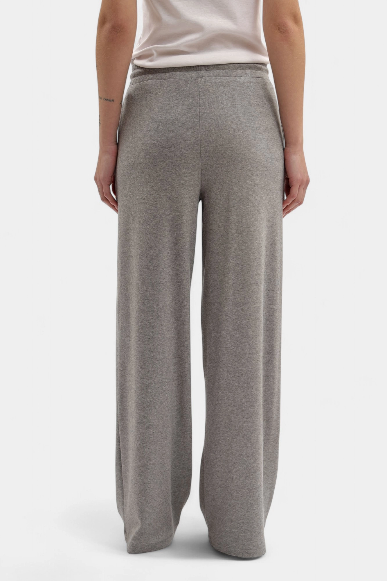 A4W44018 брюки спортивные karl lagerfeld