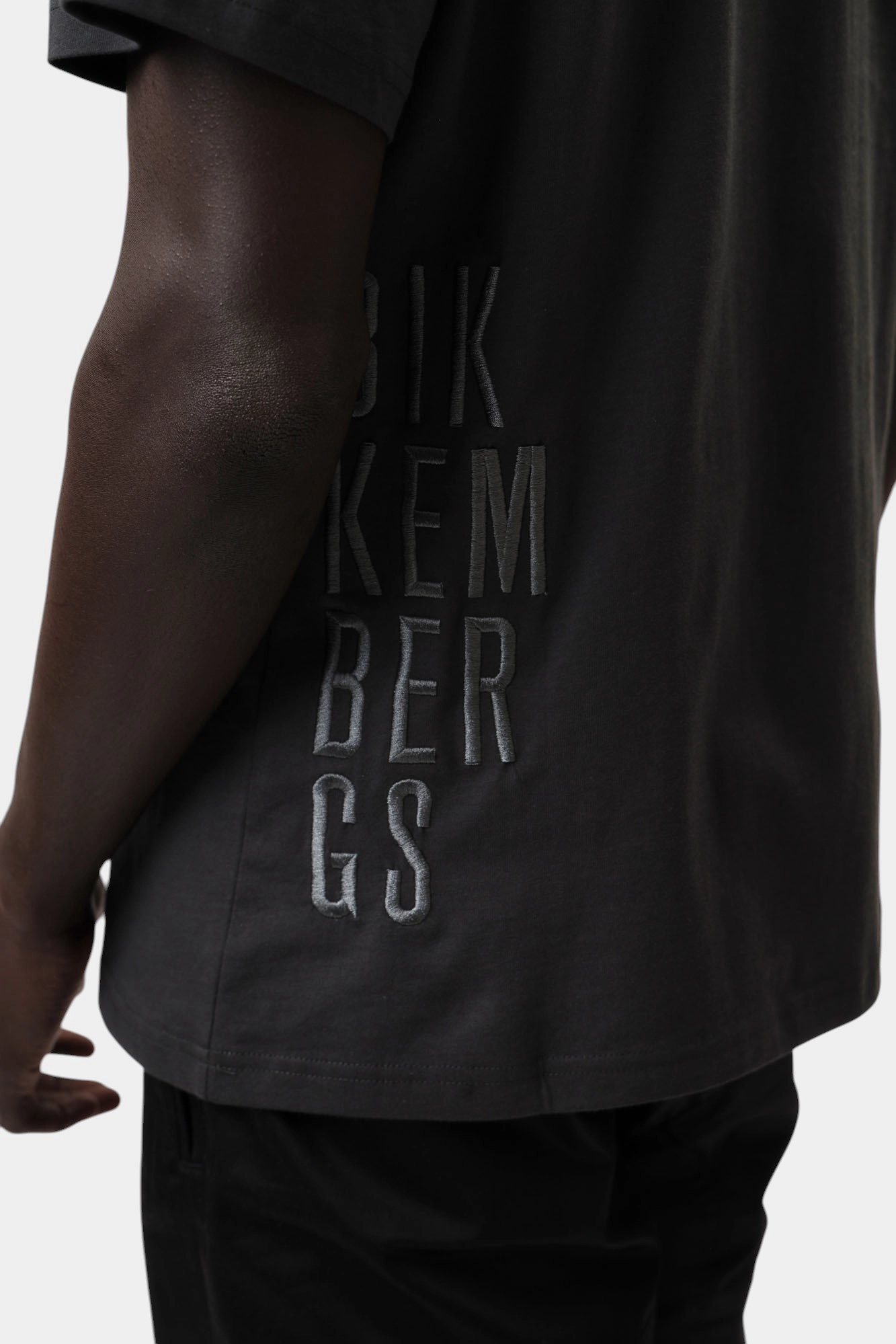 BMT0904 Футболка Bikkembergs Черный