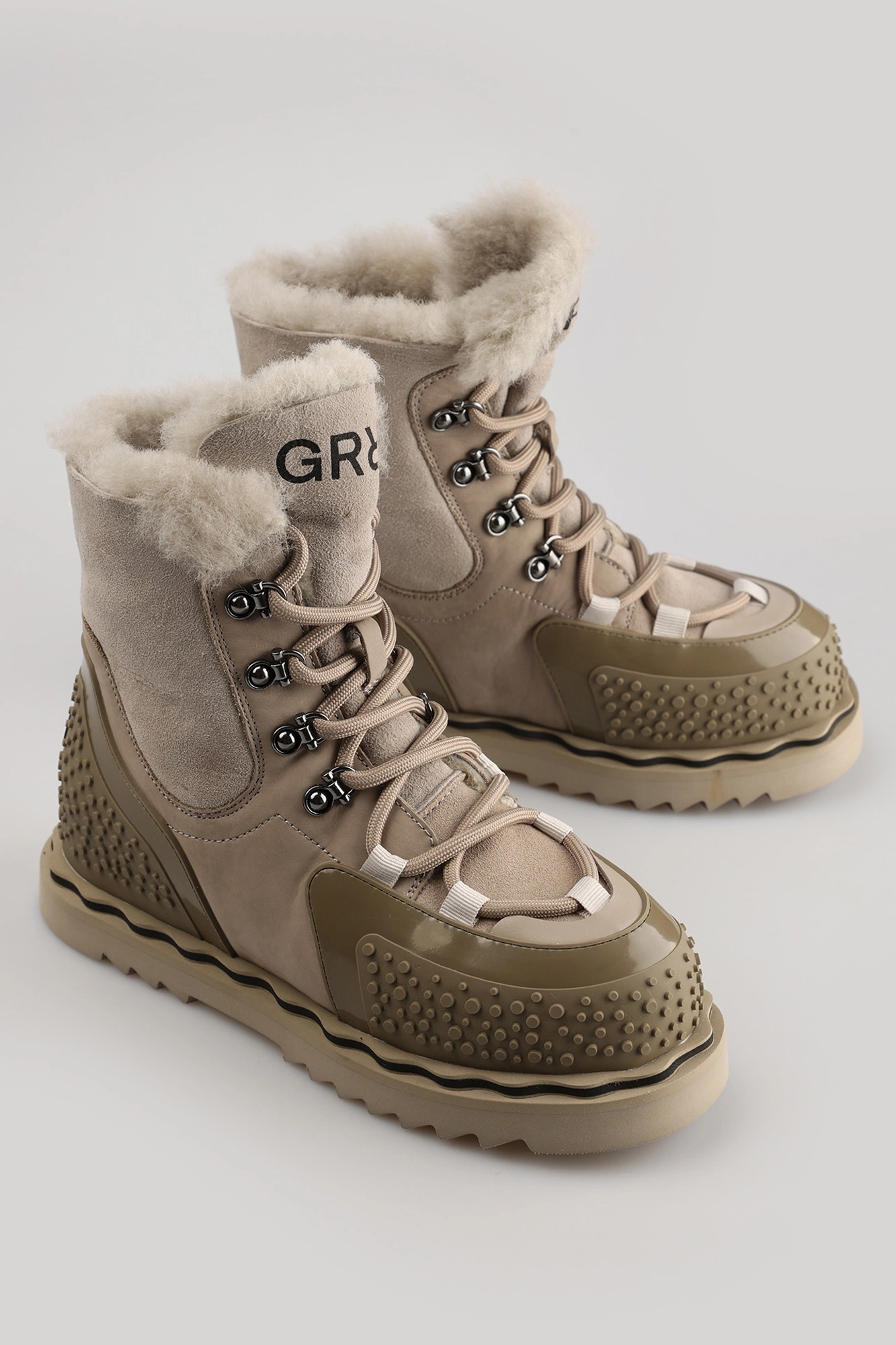 S02205-70 Ботинки Graciana Бежевый