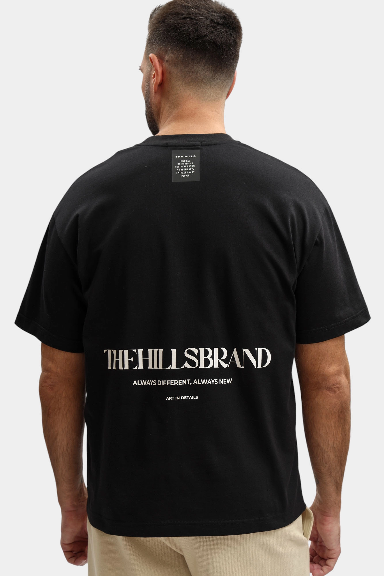 M-261-THT-22-1407 Футболка The Hills Черный