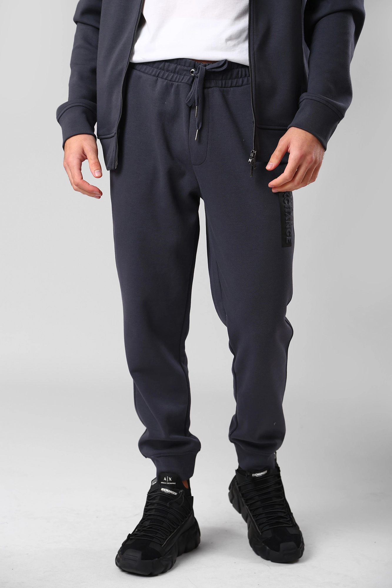 6LZPBE_ZJCAZ Брюки спортивные Armani Exchange Серый