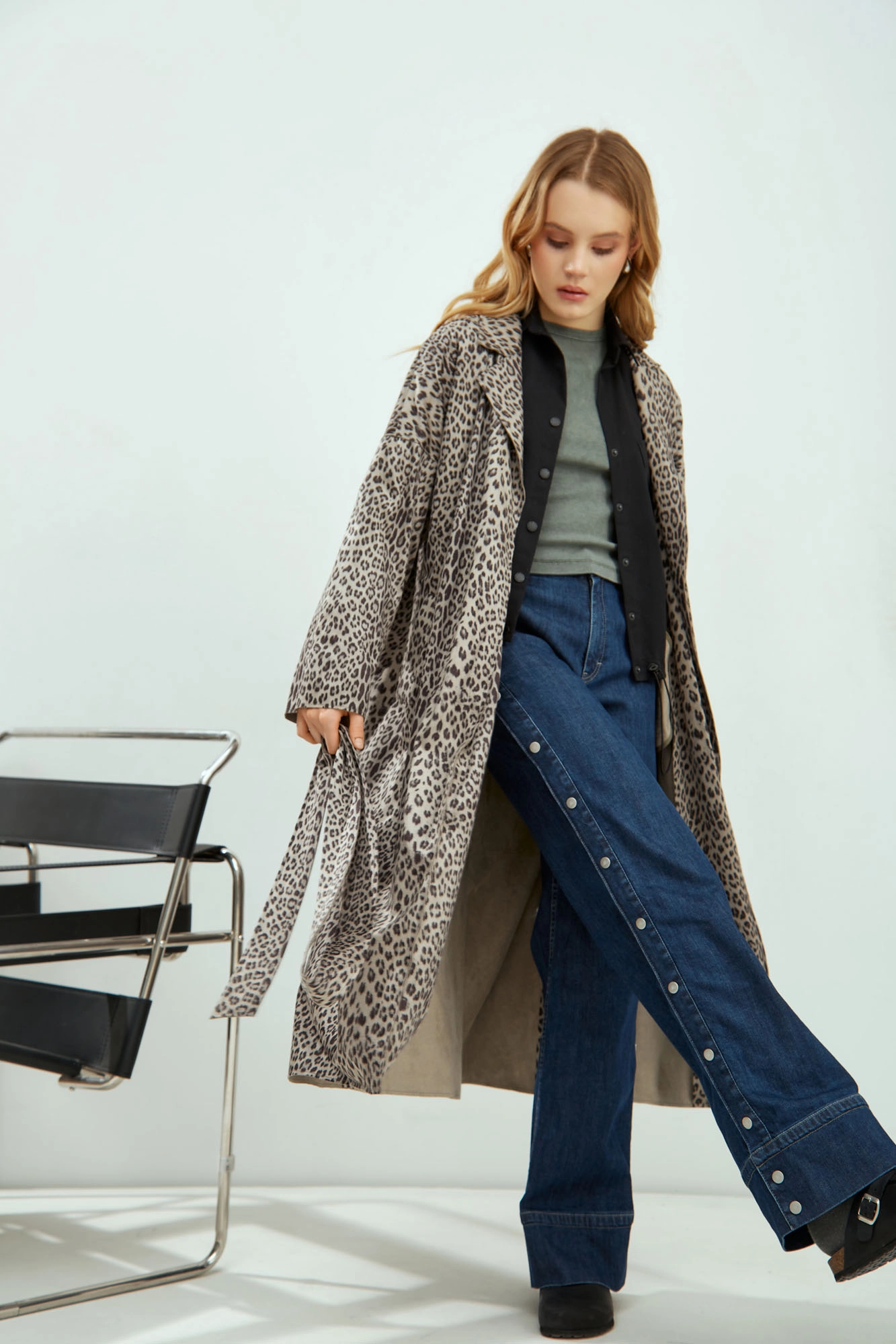 W-241-TH-56-1030 тренч the hills 