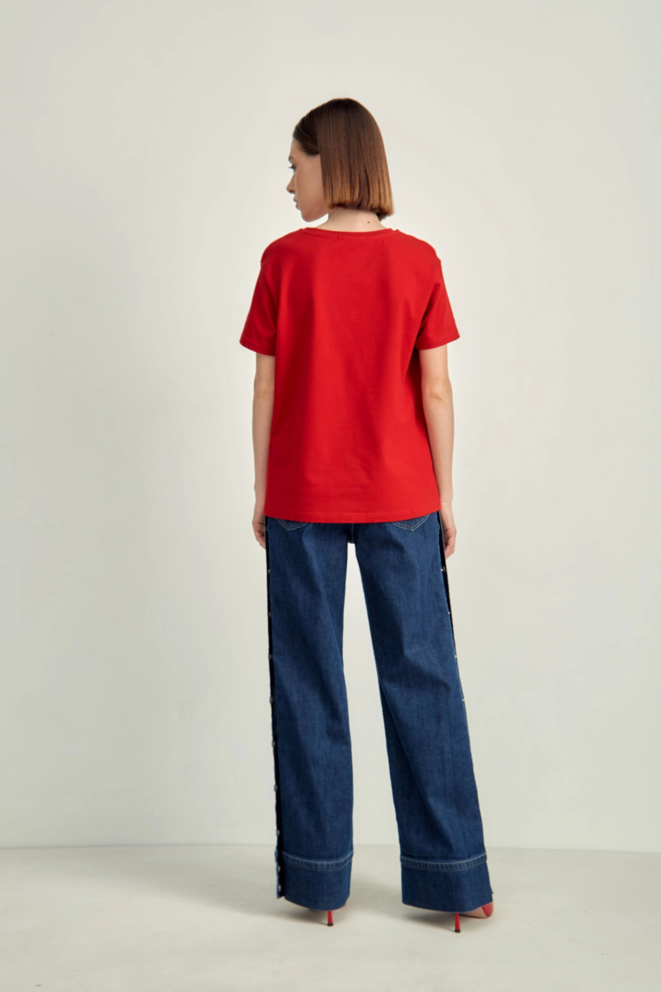 IW-241-P-22-7004 футболка the hills