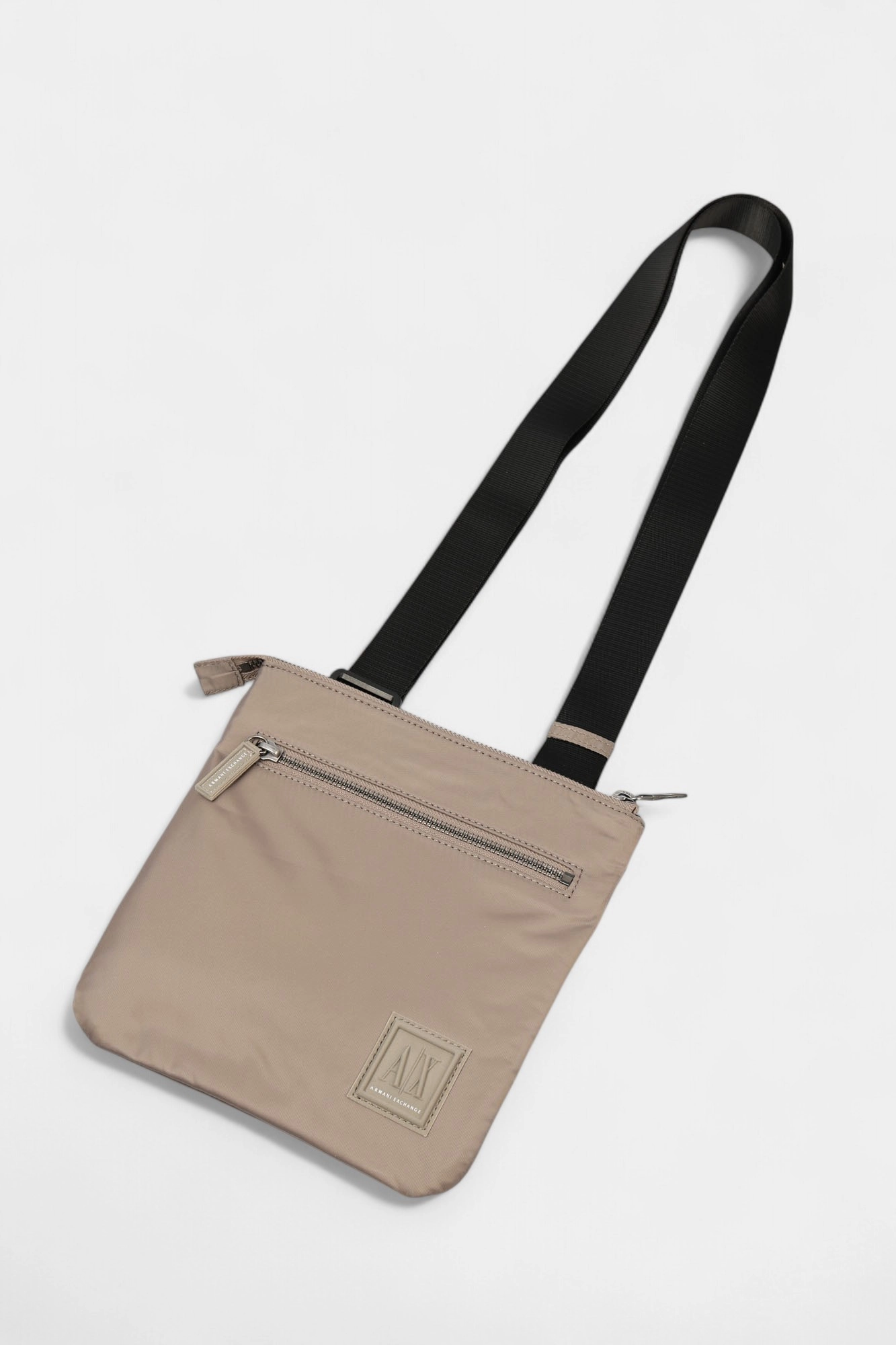 XM000105_AF15129 Сумка Armani Exchange Коричневый