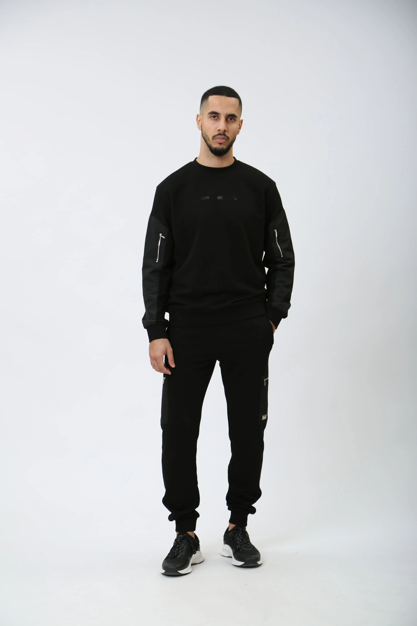 542900_705012 Свитшот Karl Lagerfeld Черный