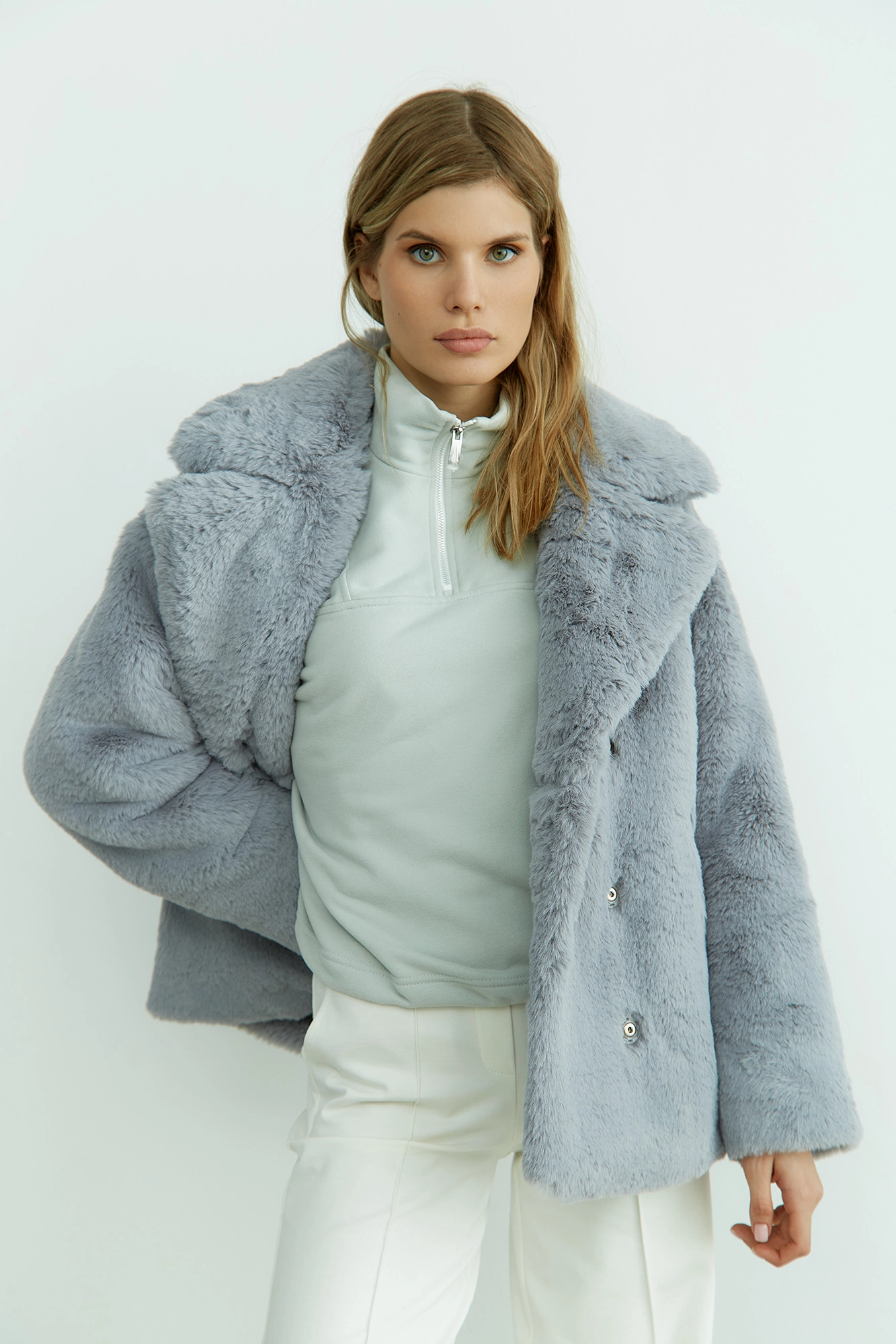 W-232-ZM-1131НЕ шуба the hills 